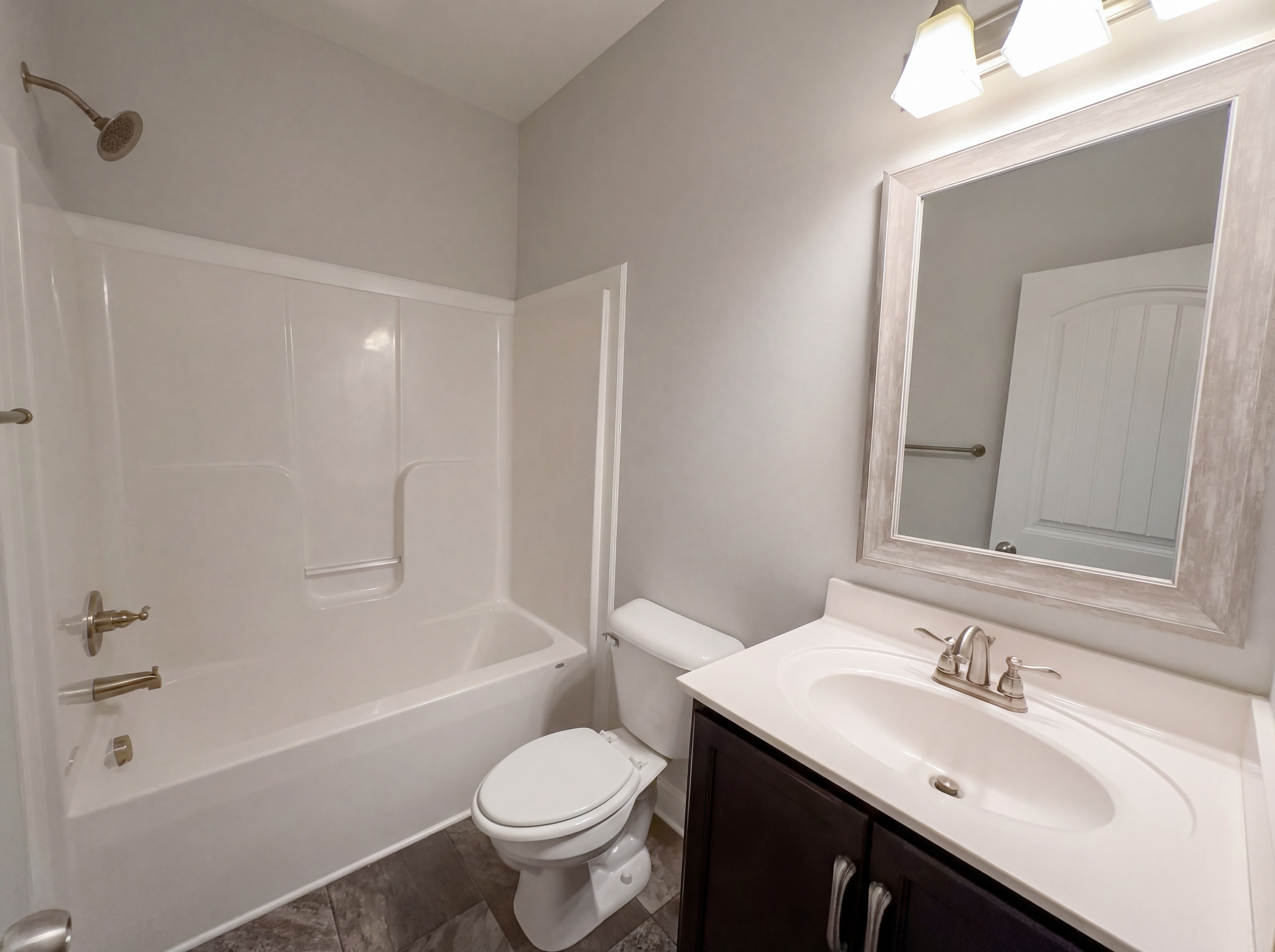 Photo 17 of 22 of 432 Leslie Wood Dr, Clarksville, TN