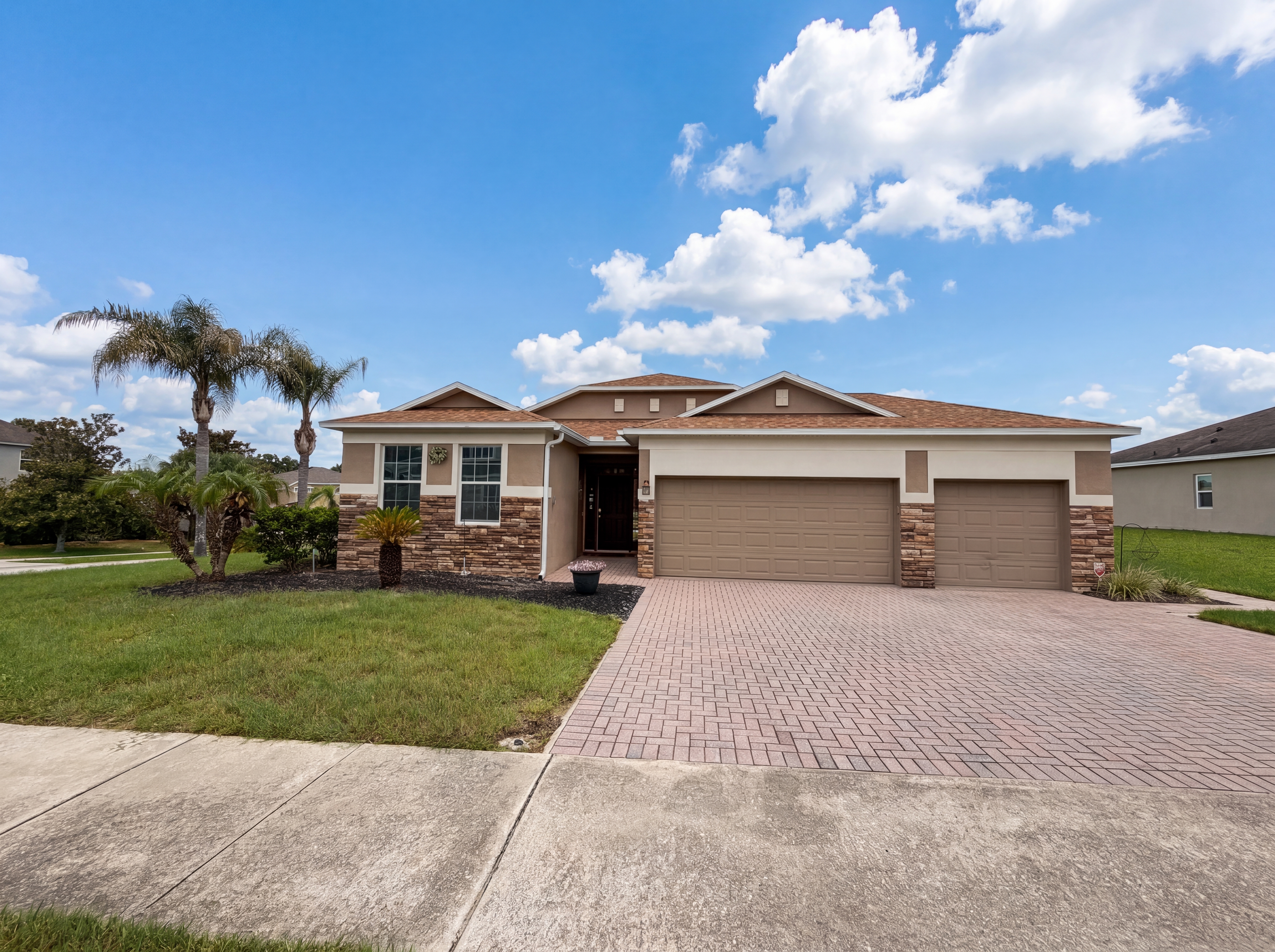 Photo 22 of 27 of 5605 Windsong Oak Dr, Leesburg, FL