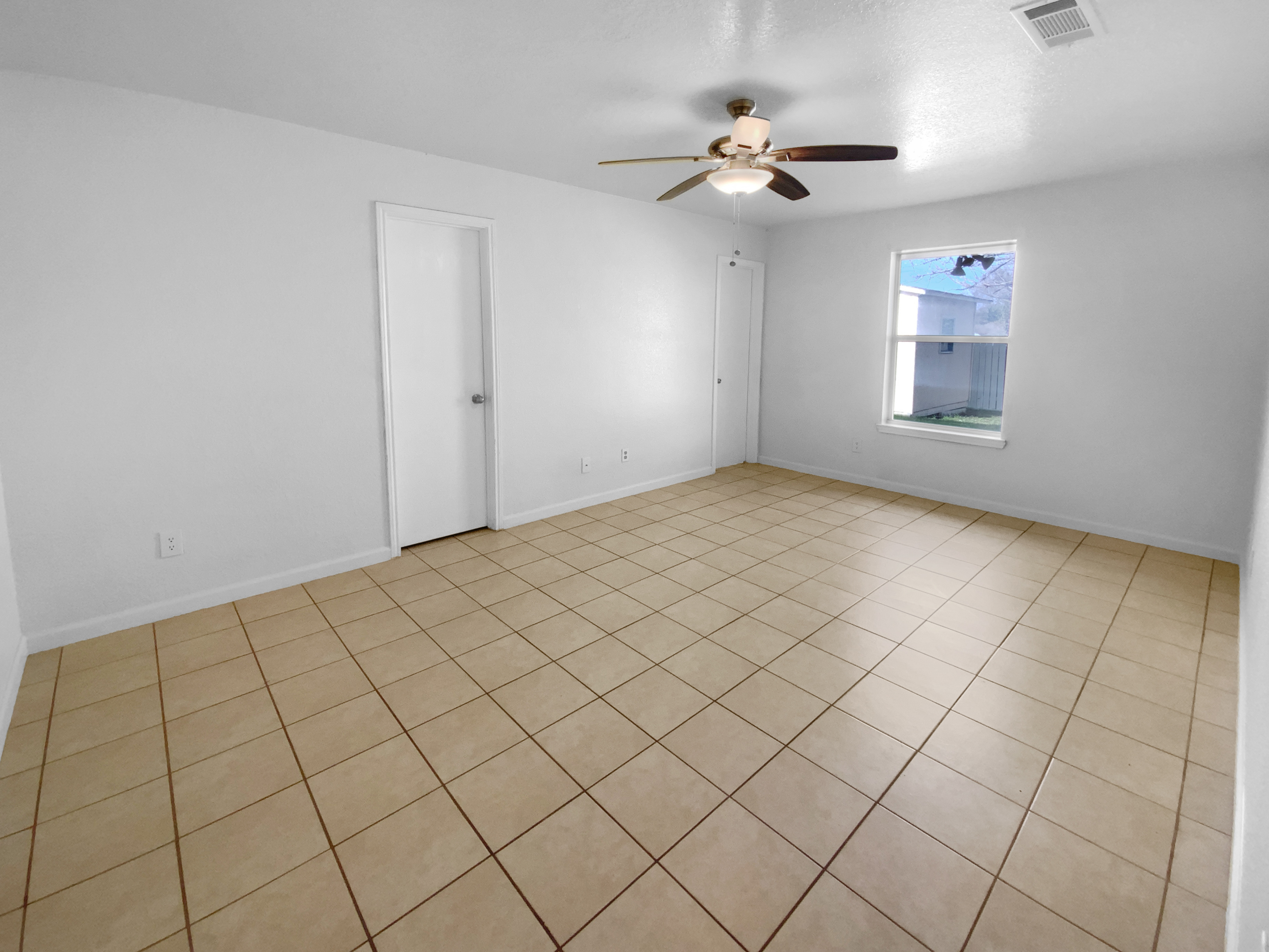 Photo 4 of 21 of 4307 Blueduck Dr, Killeen, TX