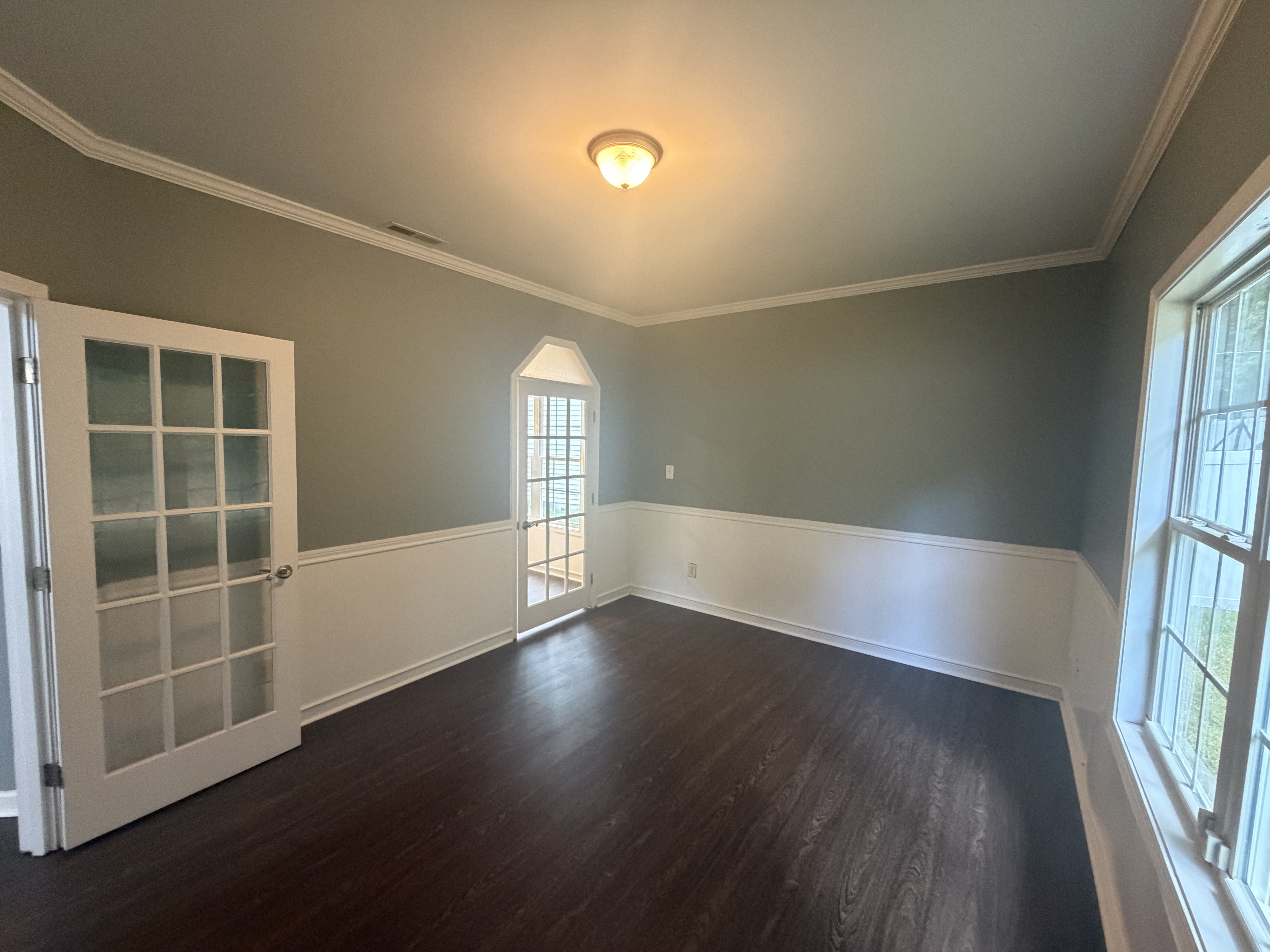 Photo 6 of 16 of 8213 Marshall Brae Dr, Raleigh, NC