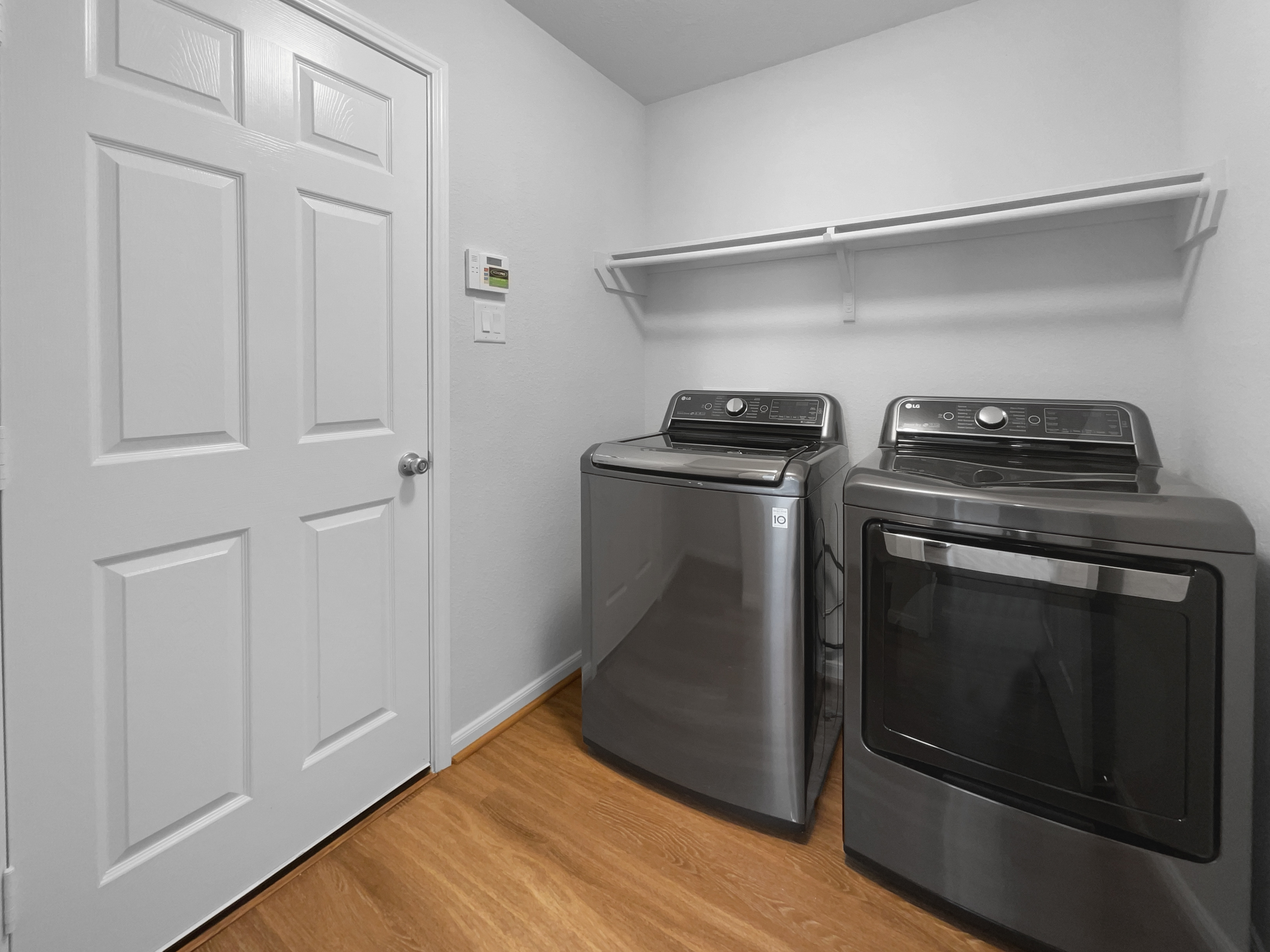 Photo 12 of 19 of 25621 Ramsey Heights Way, Porter, TX