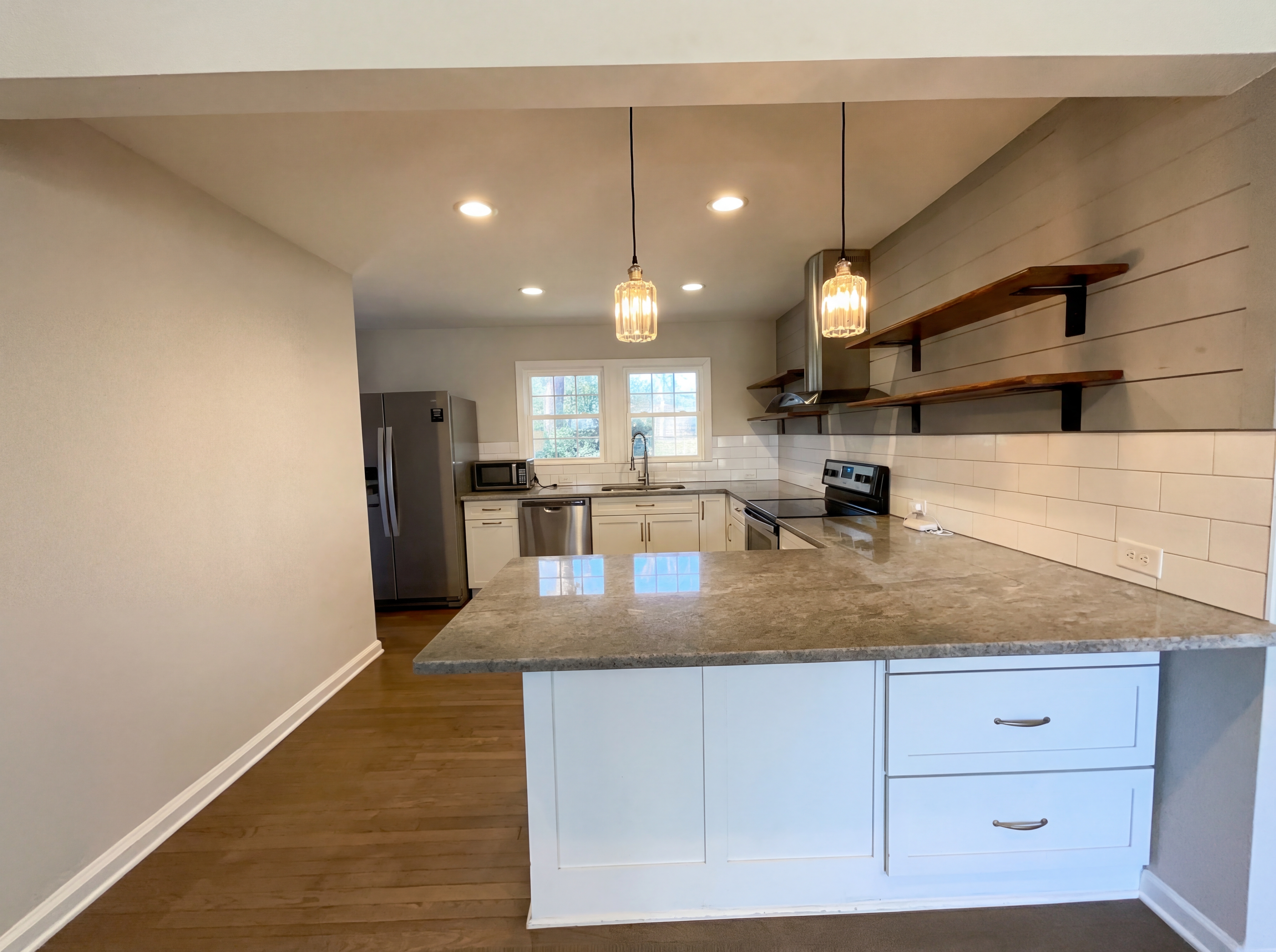Photo 6 of 21 of 2797 Gresham Rd SE, Atlanta, GA