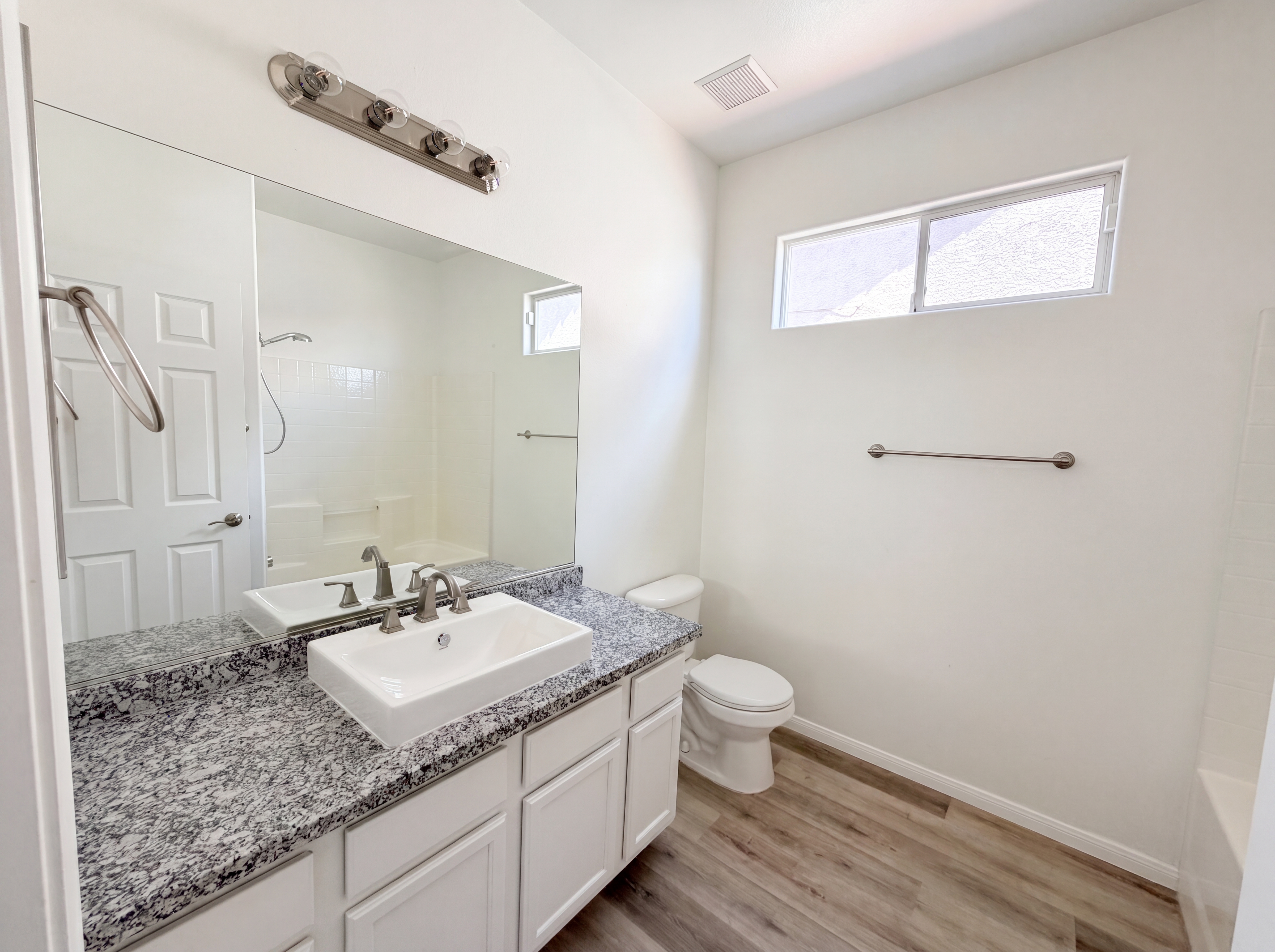 Photo 6 of 32 of 5132 Rocky Bluff St, North Las Vegas, NV