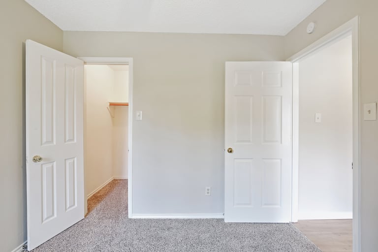 Photo 18 of 25 - 6204 Avanti Dr, Arlington, TX 76001