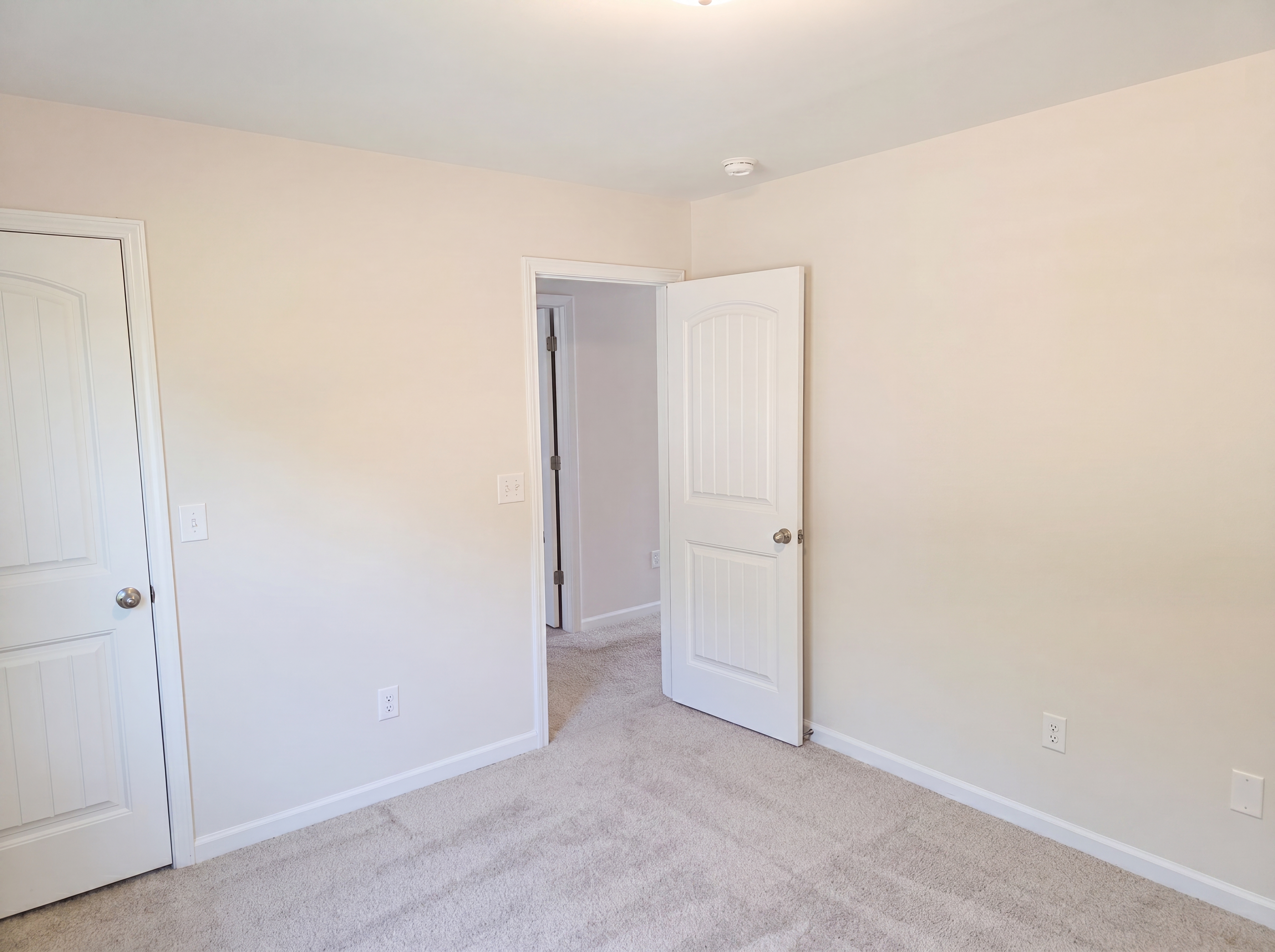 Photo 9 of 22 of 2050 Barnhart Dr, Sumter, SC