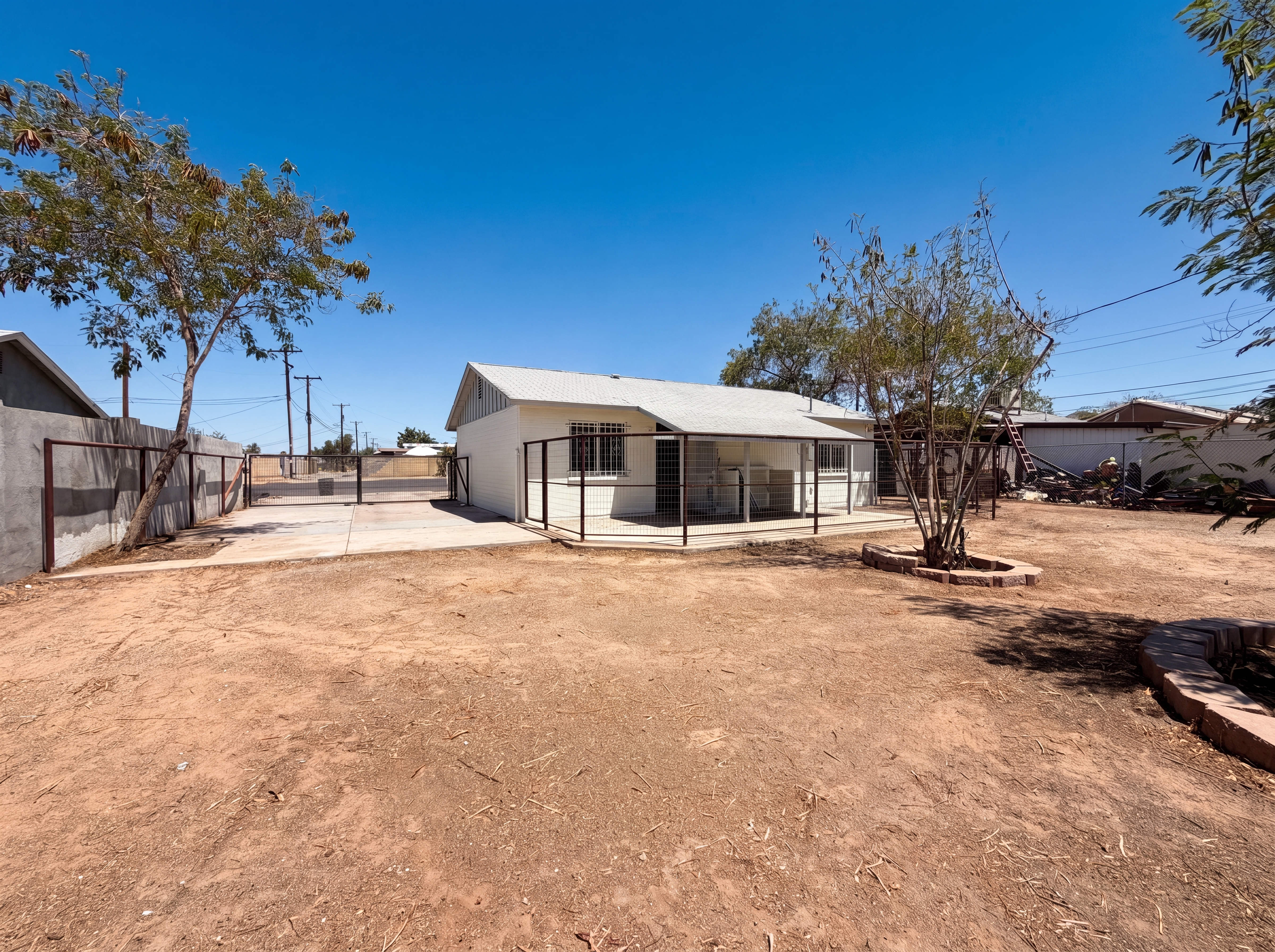 Photo 17 of 18 of 6224 S 20th St, Phoenix, AZ