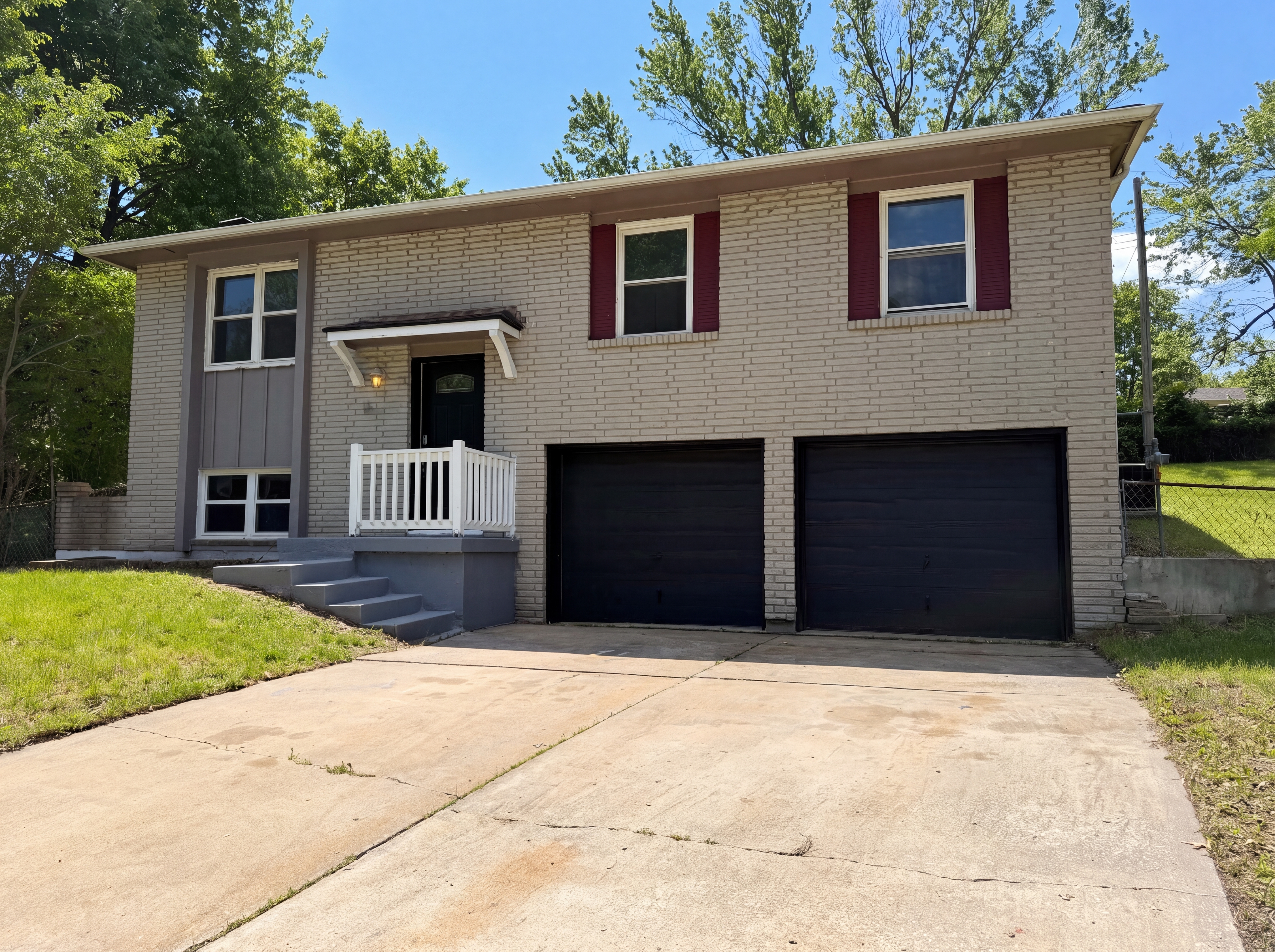 Photo 14 of 18 of 16517 E 35th Street Ct, Independence, MO