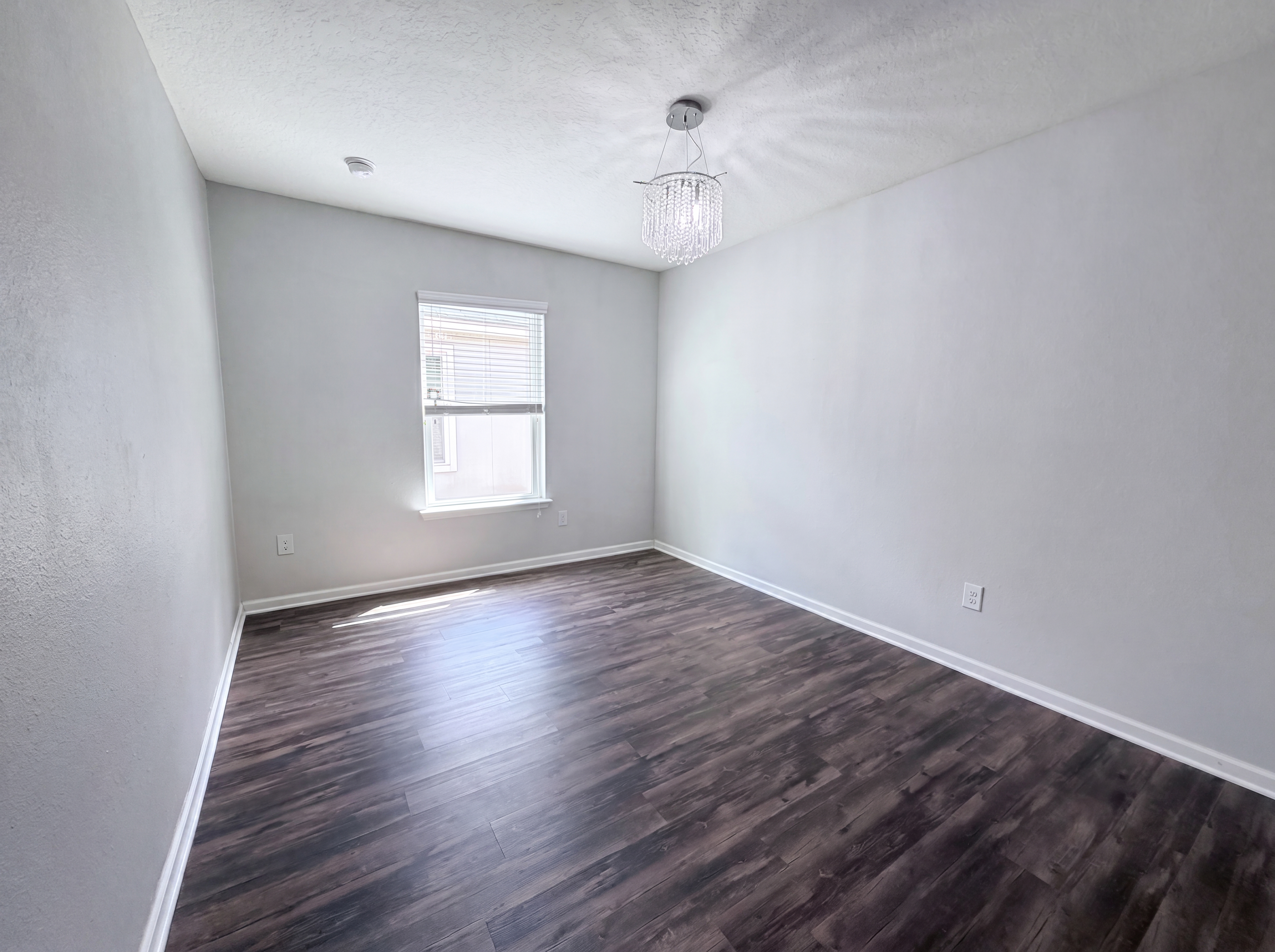 Photo 8 of 18 of 351 Hepburn Rd, Orange Park, FL