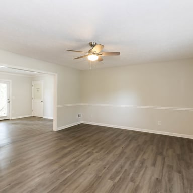 Property photo 3 of 681 Henry St