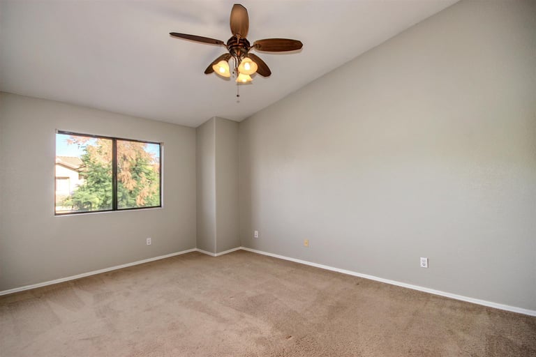 Photo 17 of 23 - 1109 W Mango Dr, Gilbert, AZ 85233