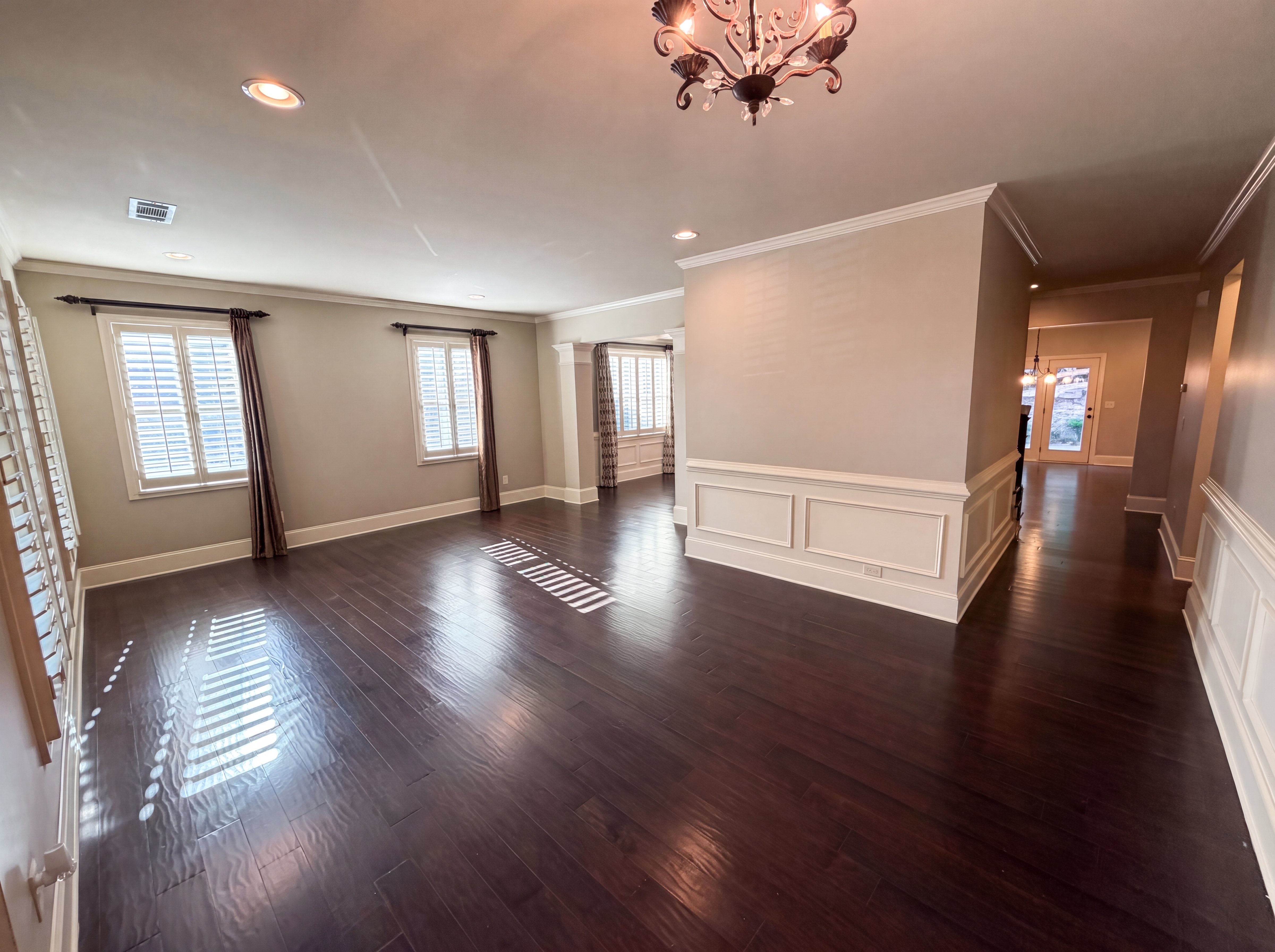 Photo 6 of 63 of 8785 Ellesmere Dr, Cumming, GA