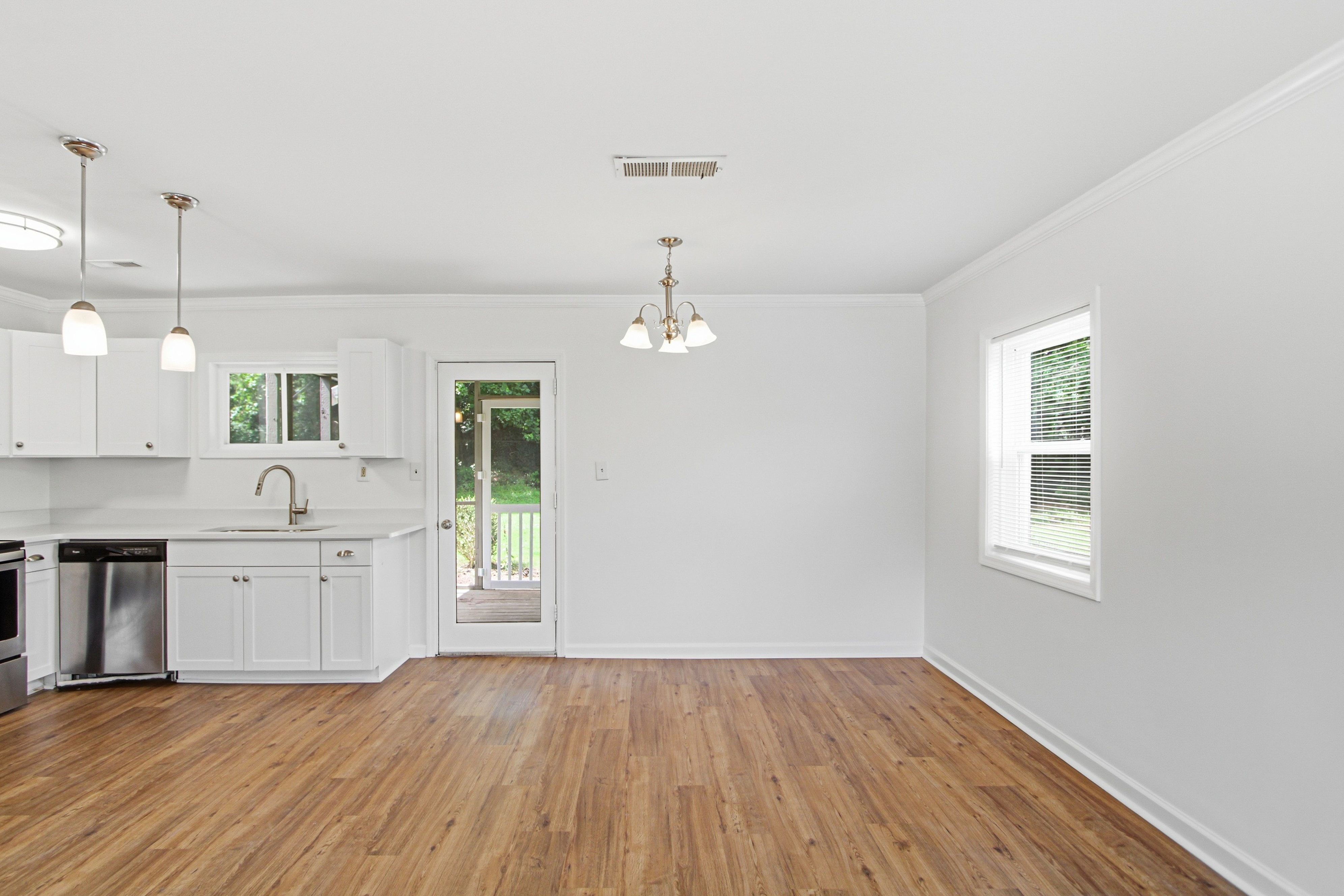 Photo 6 of 26 of 414 Paulding Ln, Dallas, GA