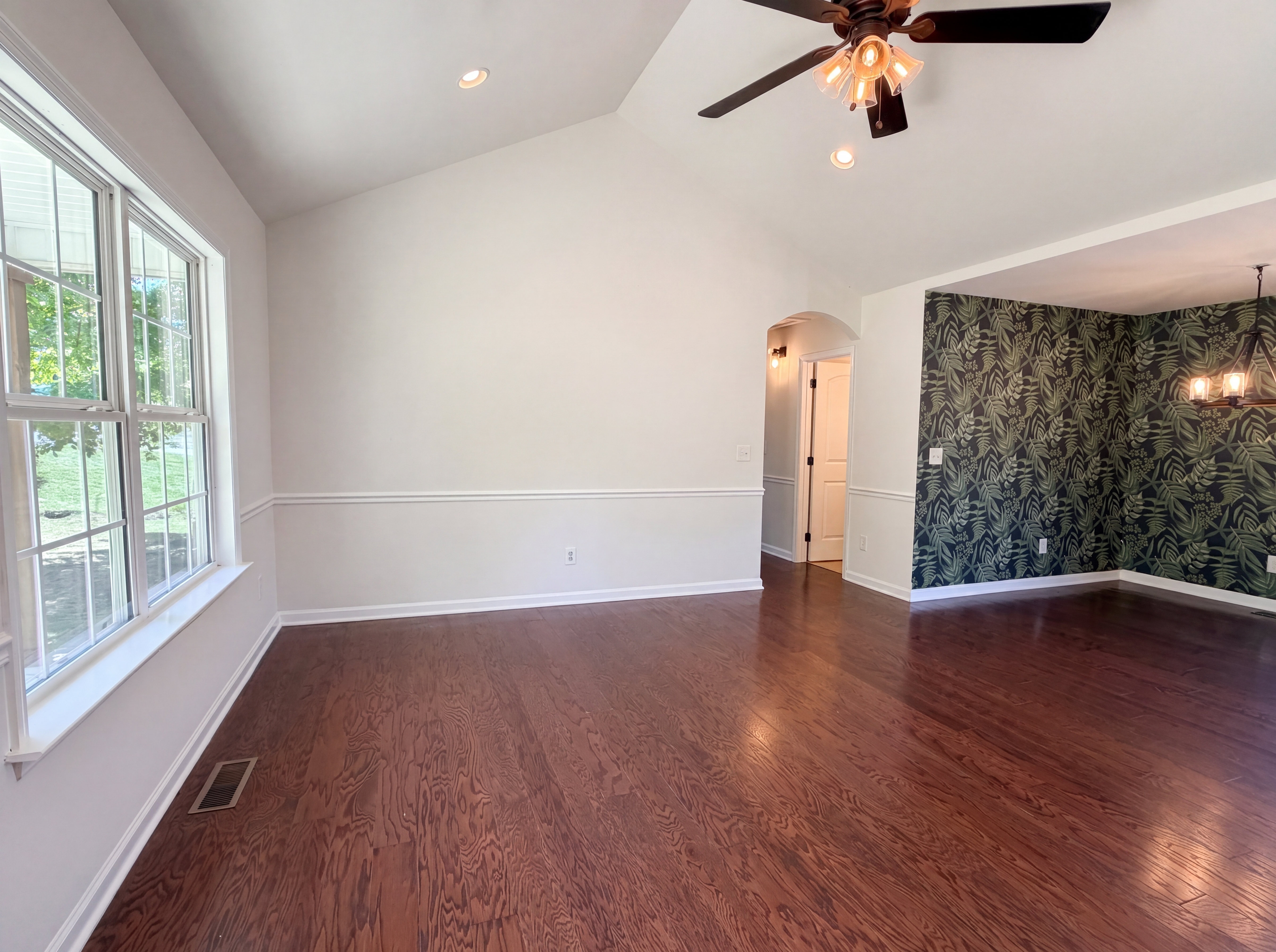 Photo 8 of 24 of 109 Coco Ln, Lewisburg, TN