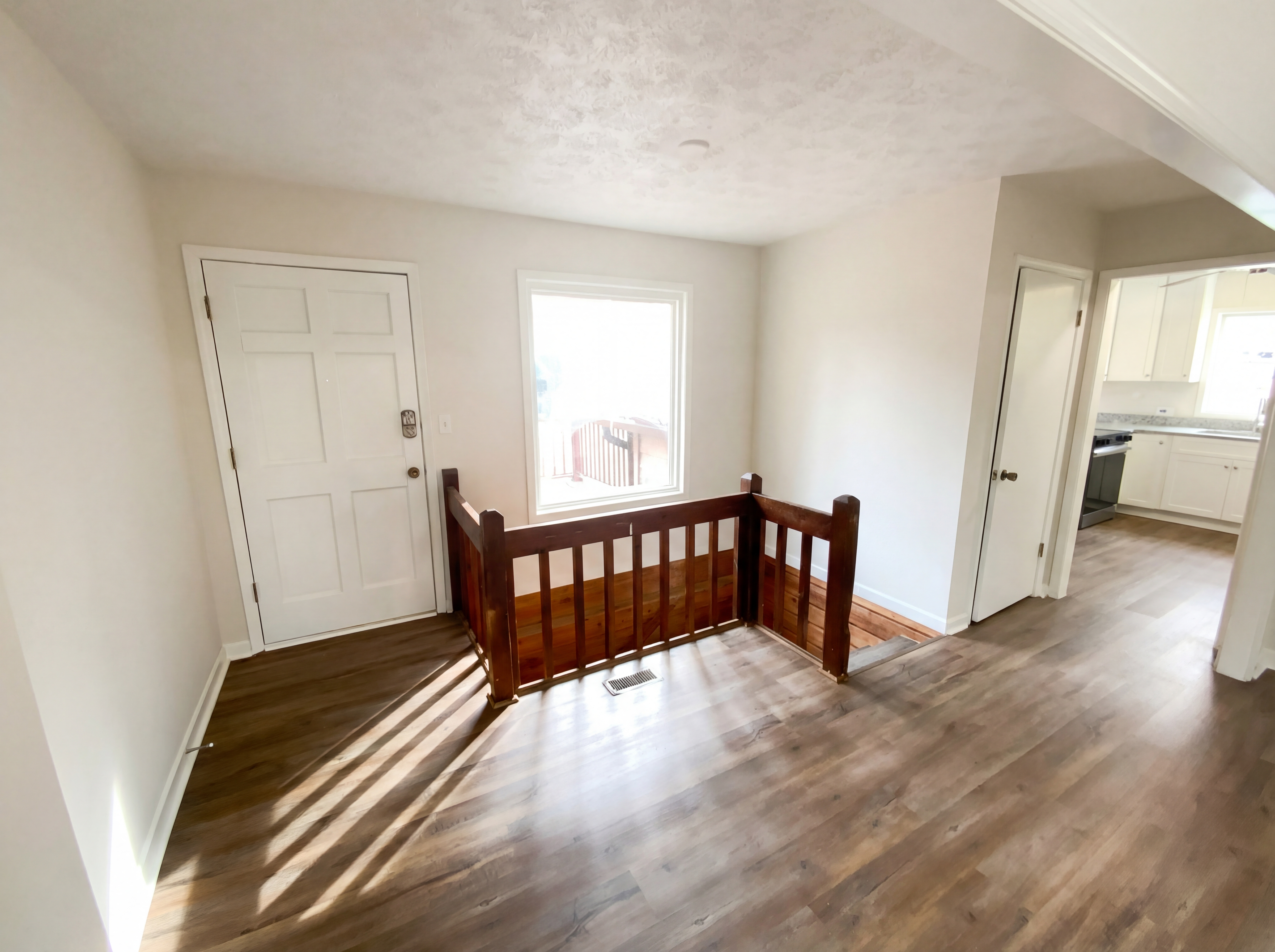 Photo 8 of 24 of 129 Bramble Oak Dr, Woodstock, GA