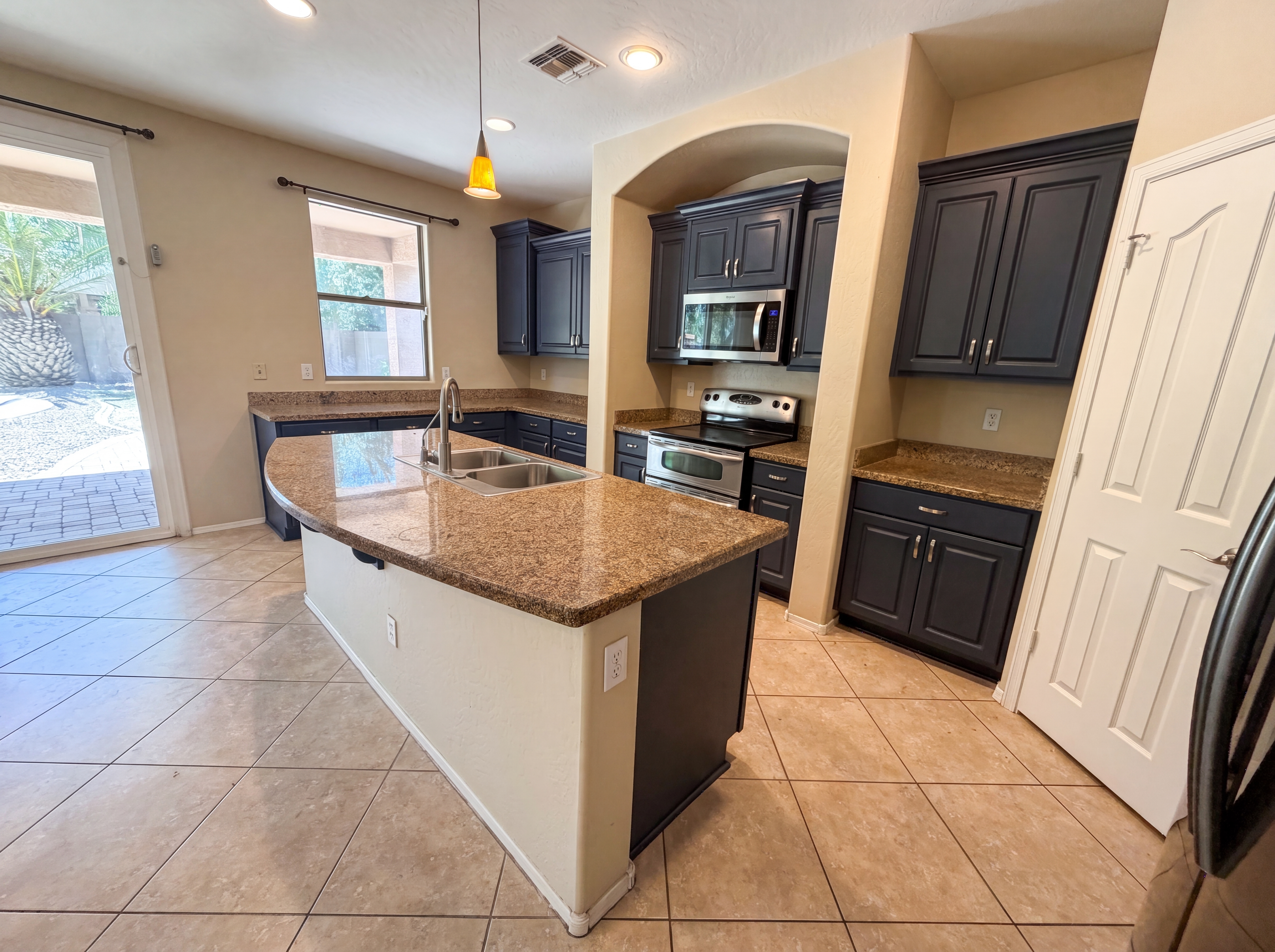 Photo 9 of 28 of 2695 E Vermont Ct, Gilbert, AZ