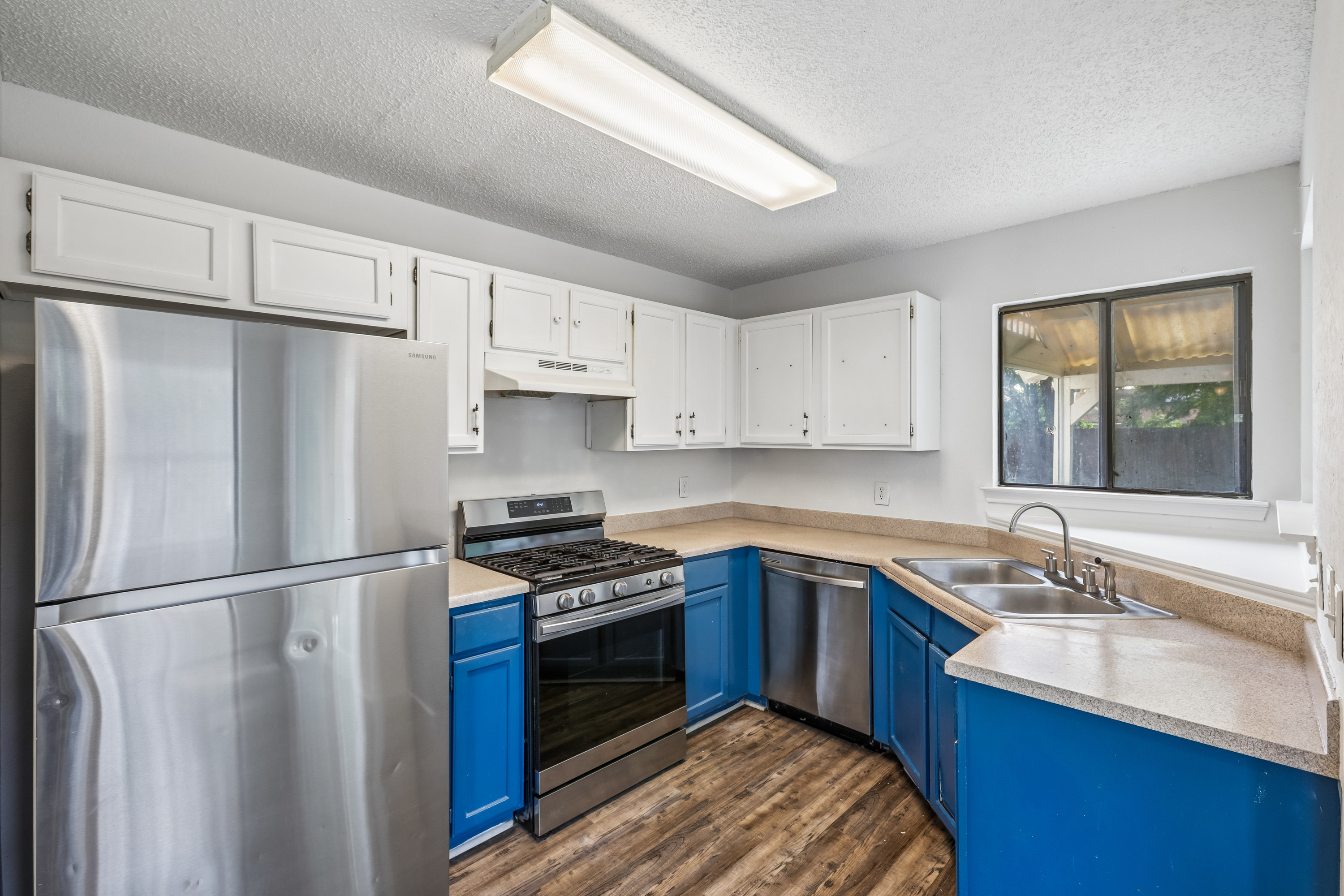 Photo 6 of 22 of 4508 Mesa Dr, Killeen, TX