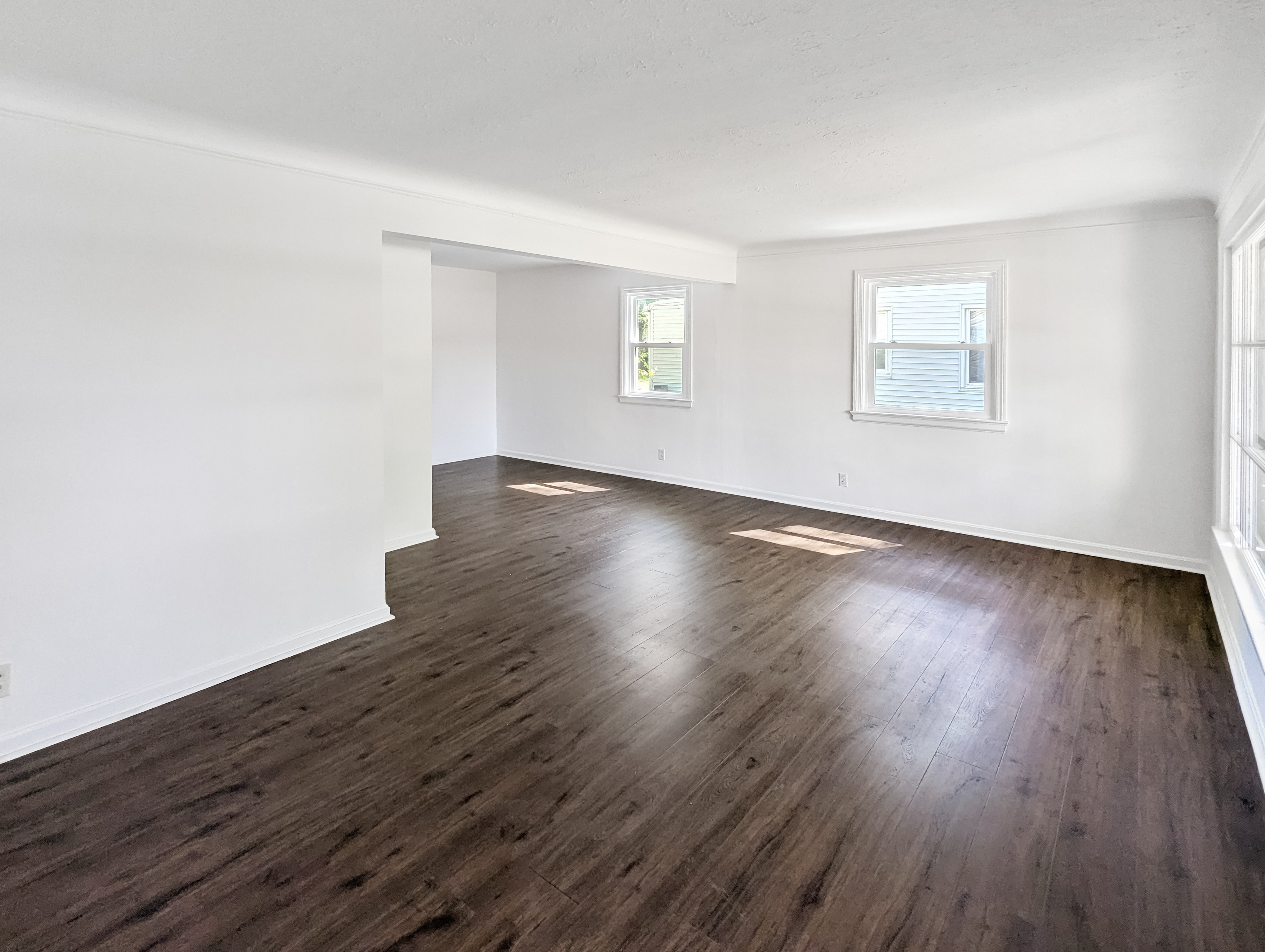 Photo 13 of 22 of 4135 Eastway Rd, Cleveland, OH