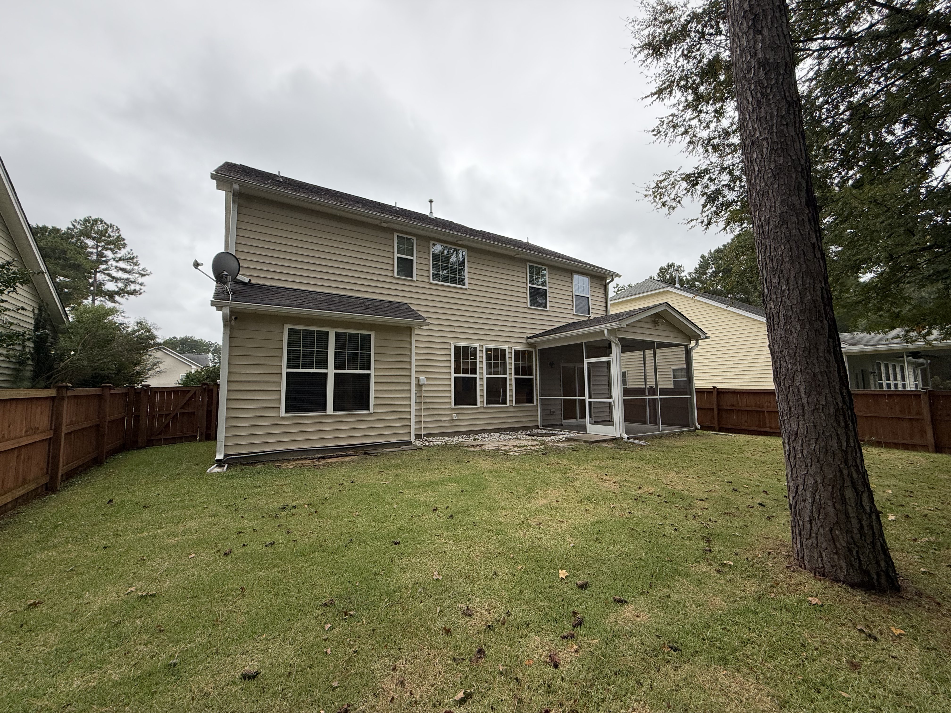 Photo 20 of 24 of 301 Freeland Way, Moncks Corner, SC