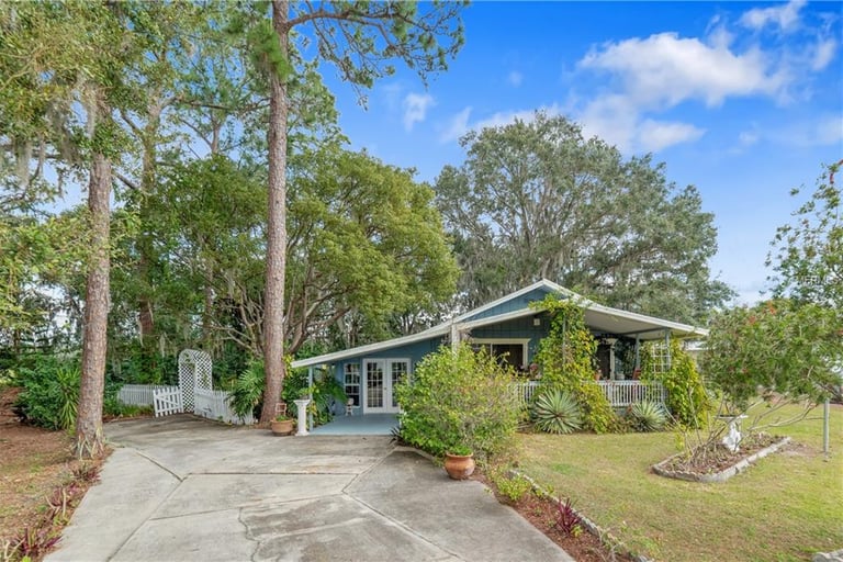 2208 Lois Blvd, Lake Alfred, FL 33850 Opendoor