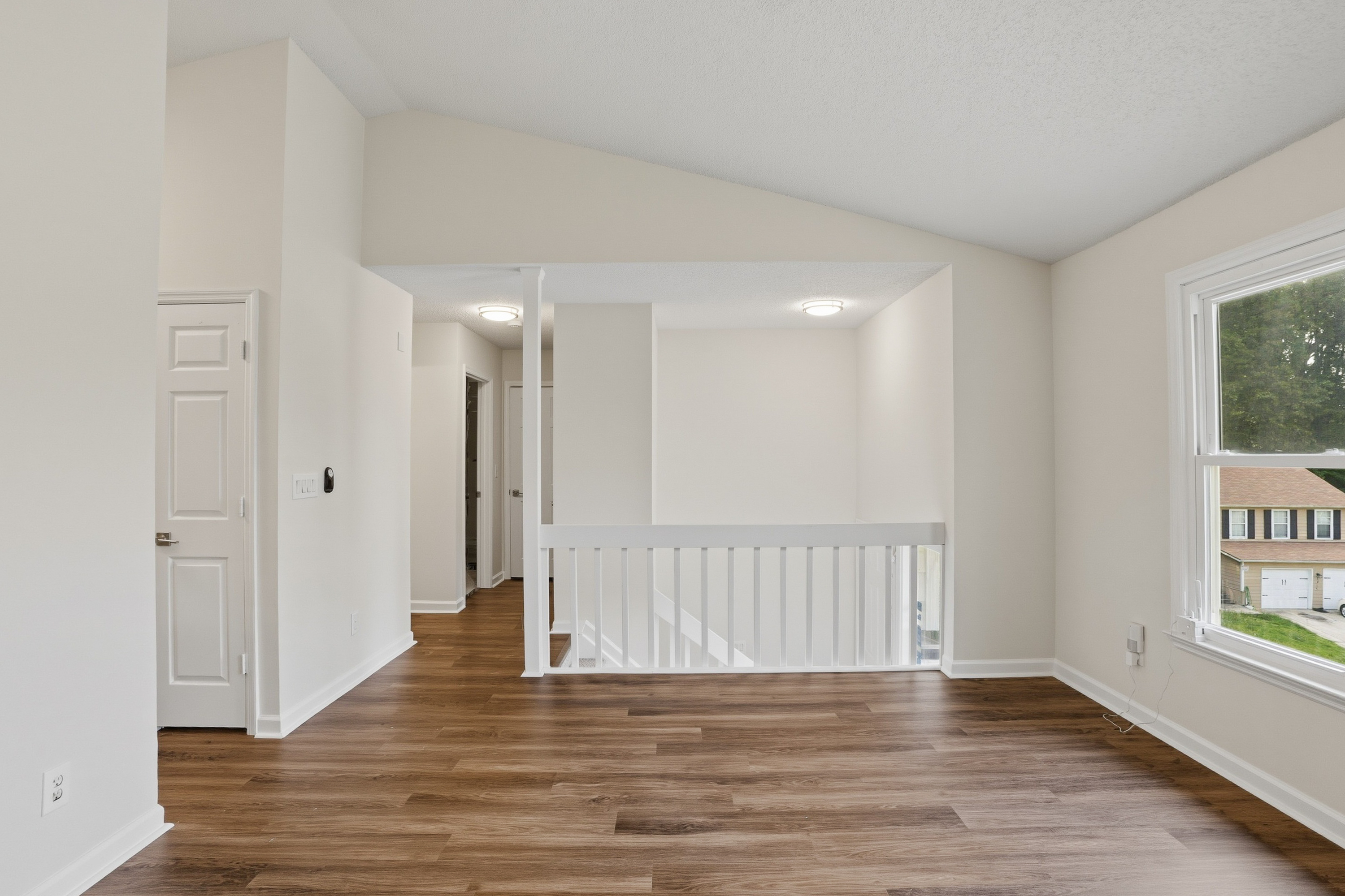 Photo 13 of 32 of 3318 Maison Ct, Lithonia, GA
