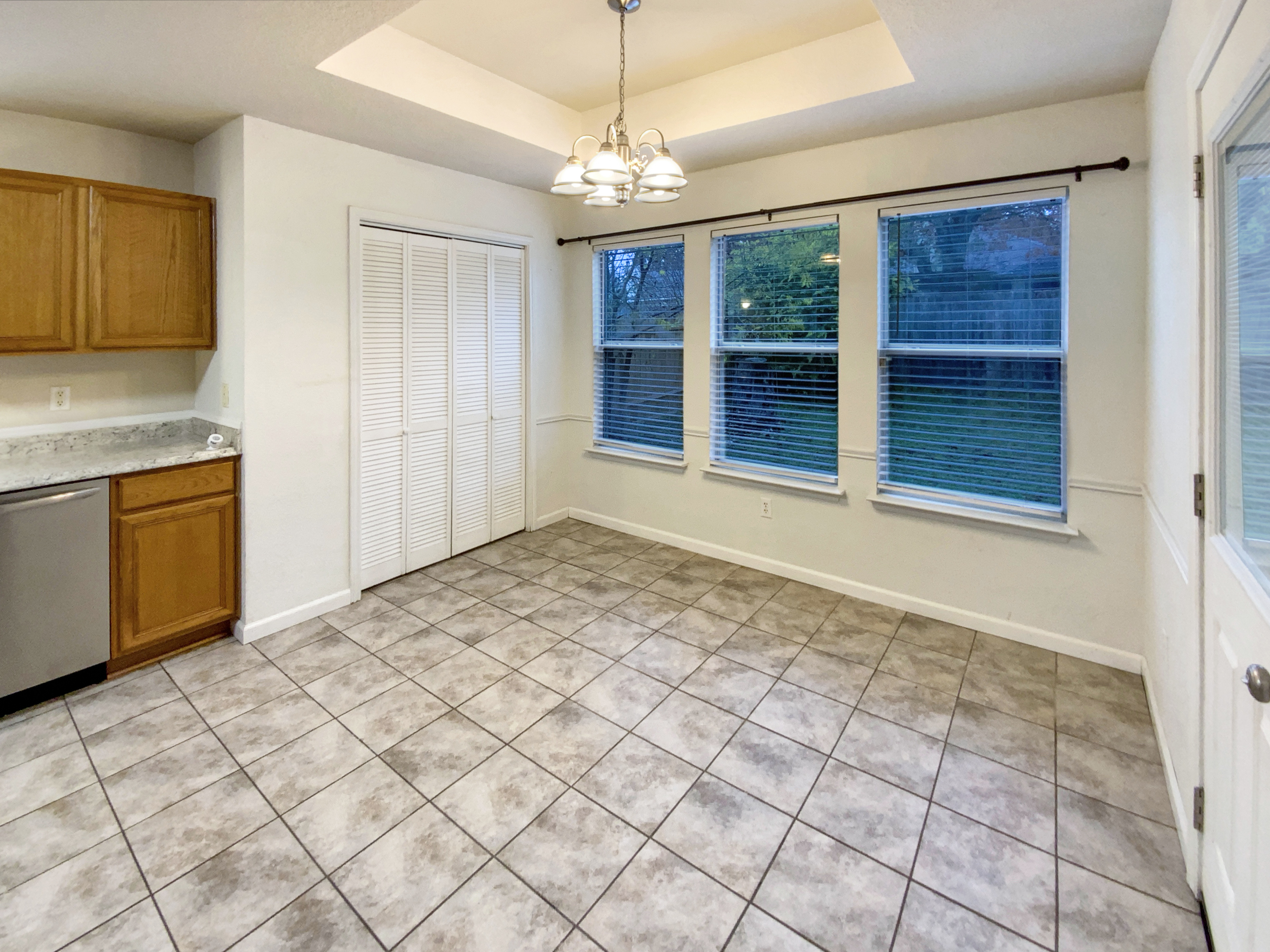 Photo 7 of 16 of 4710 Silver Leaf Ct, Temple, TX