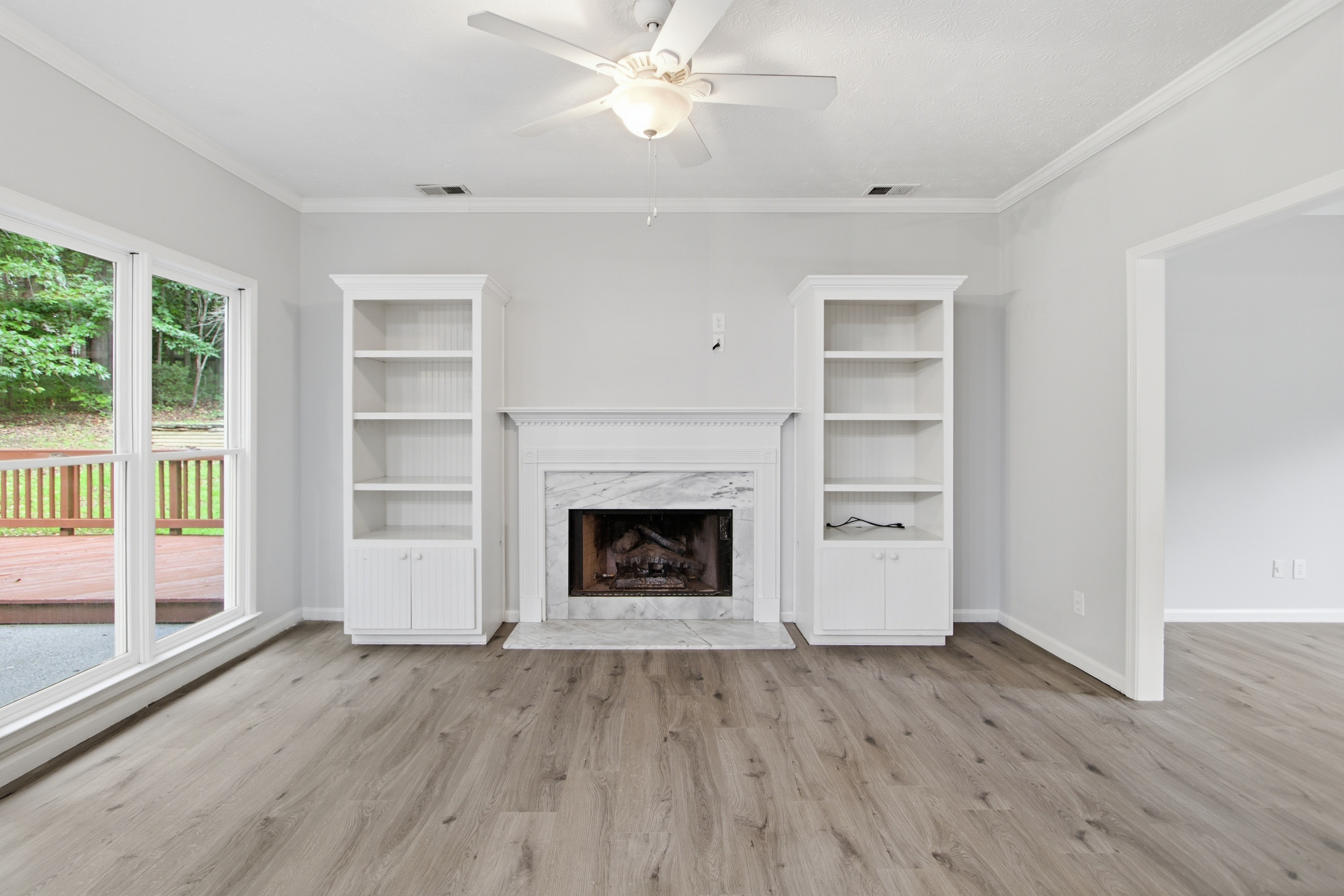 Photo 12 of 37 of 3504 Wellsley Dr, Powder Springs, GA