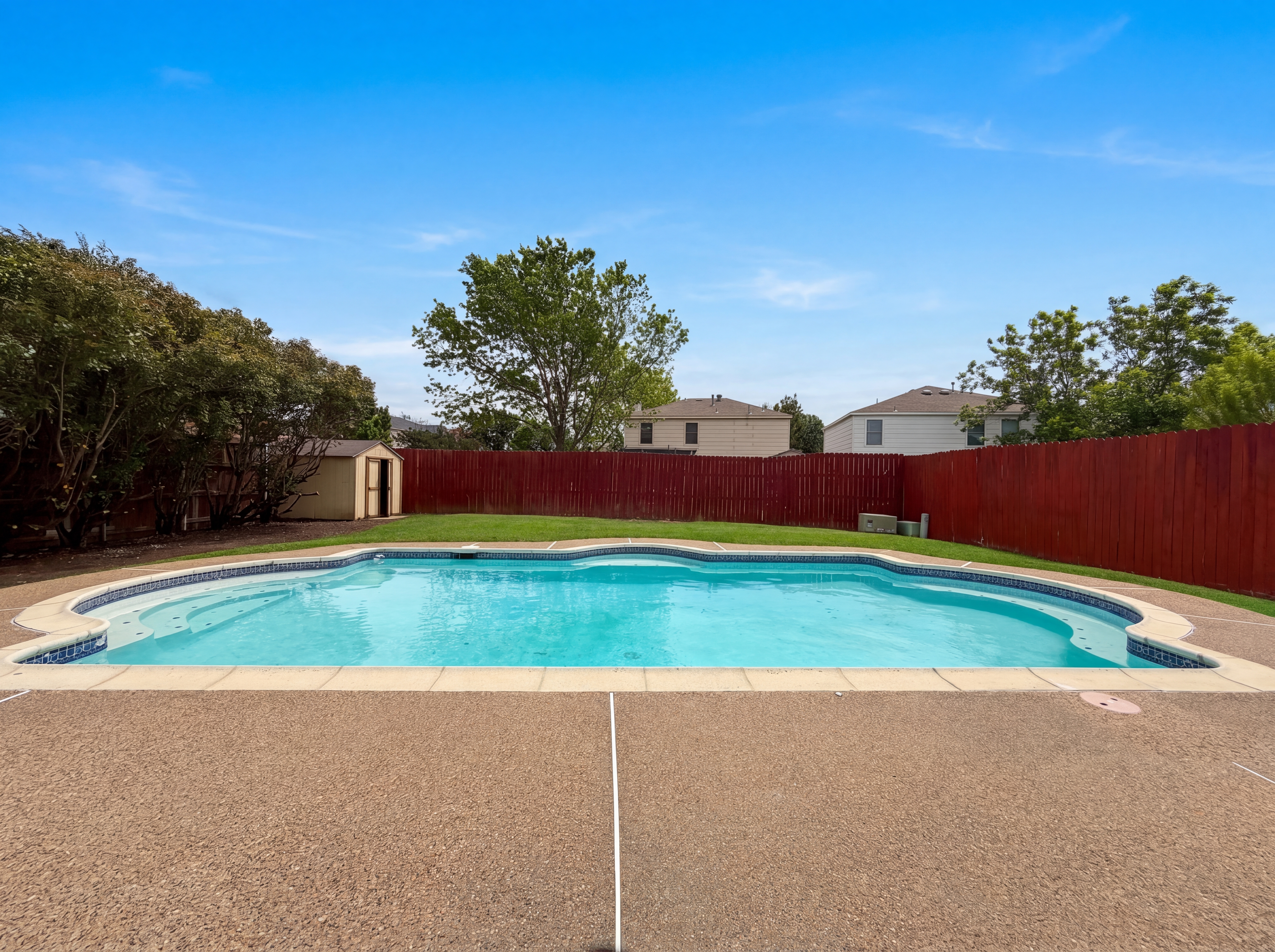 Photo 17 of 19 of 7001 Edmundson Dr, Arlington, TX