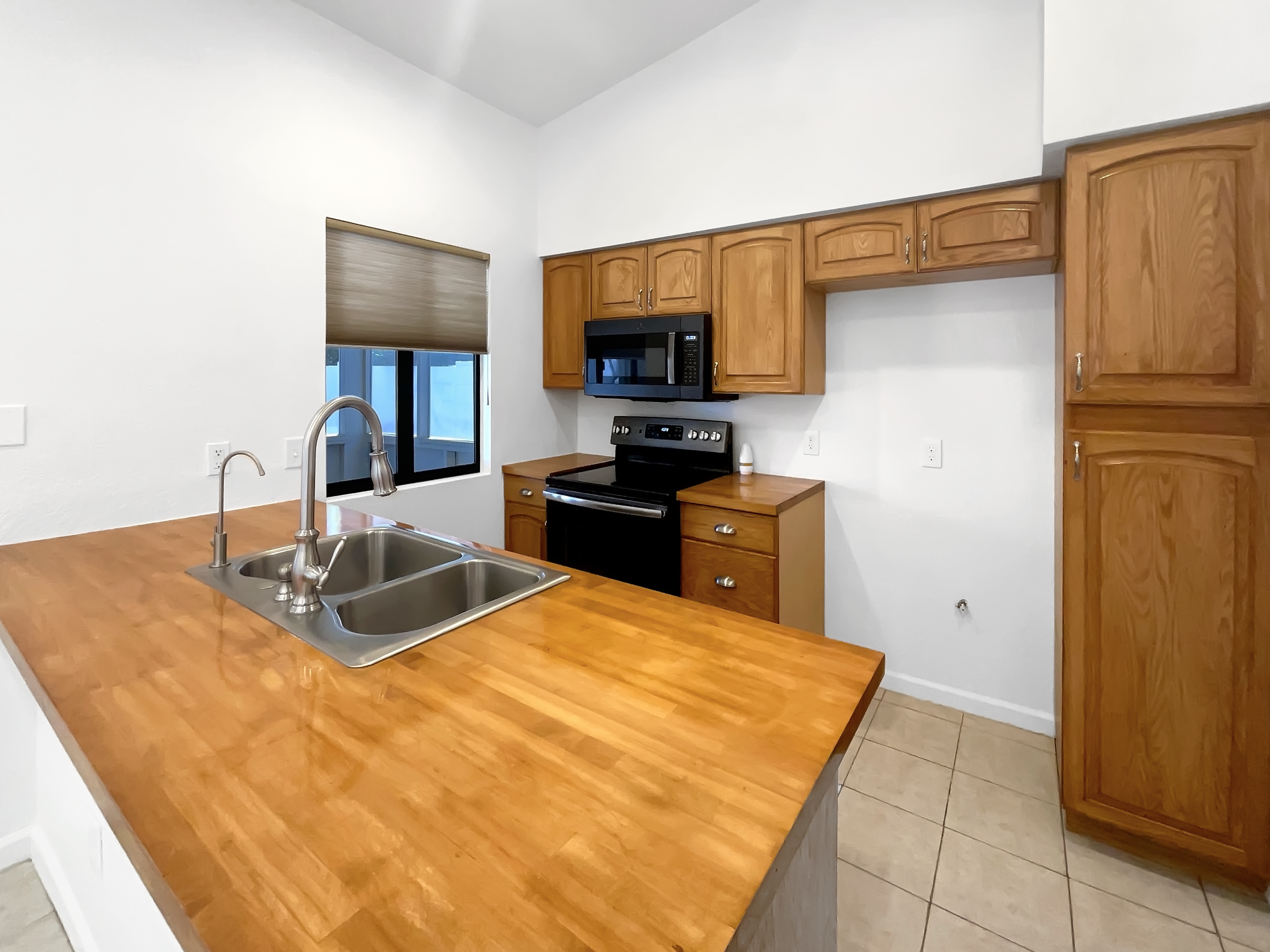 Photo 11 of 21 of 9678 N Sherbrooke St, Tucson, AZ