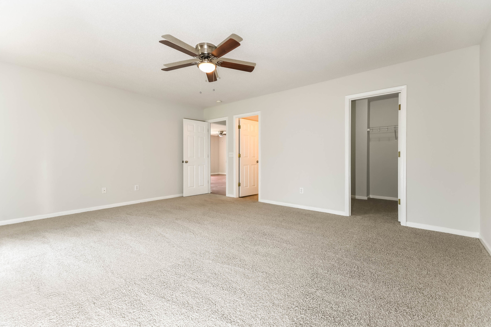Photo 9 of 21 of 1004 Friartuck Trl, Ladson, SC