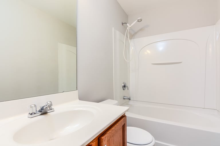 Photo 12 of 17 - 620 Woodson Dr, Clayton, NC 27527