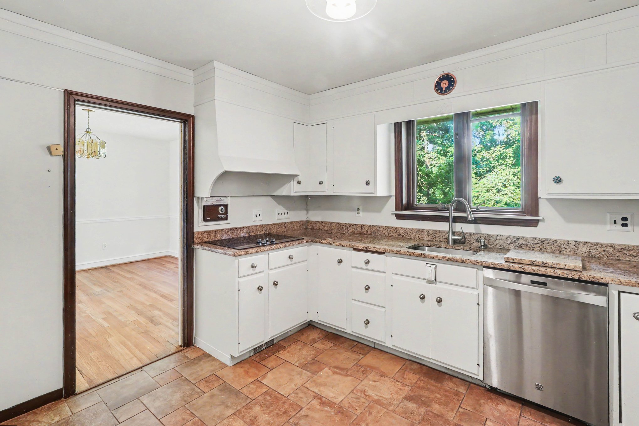 Photo 13 of 40 of 1202 Hillside Blvd, Wilmington, DE