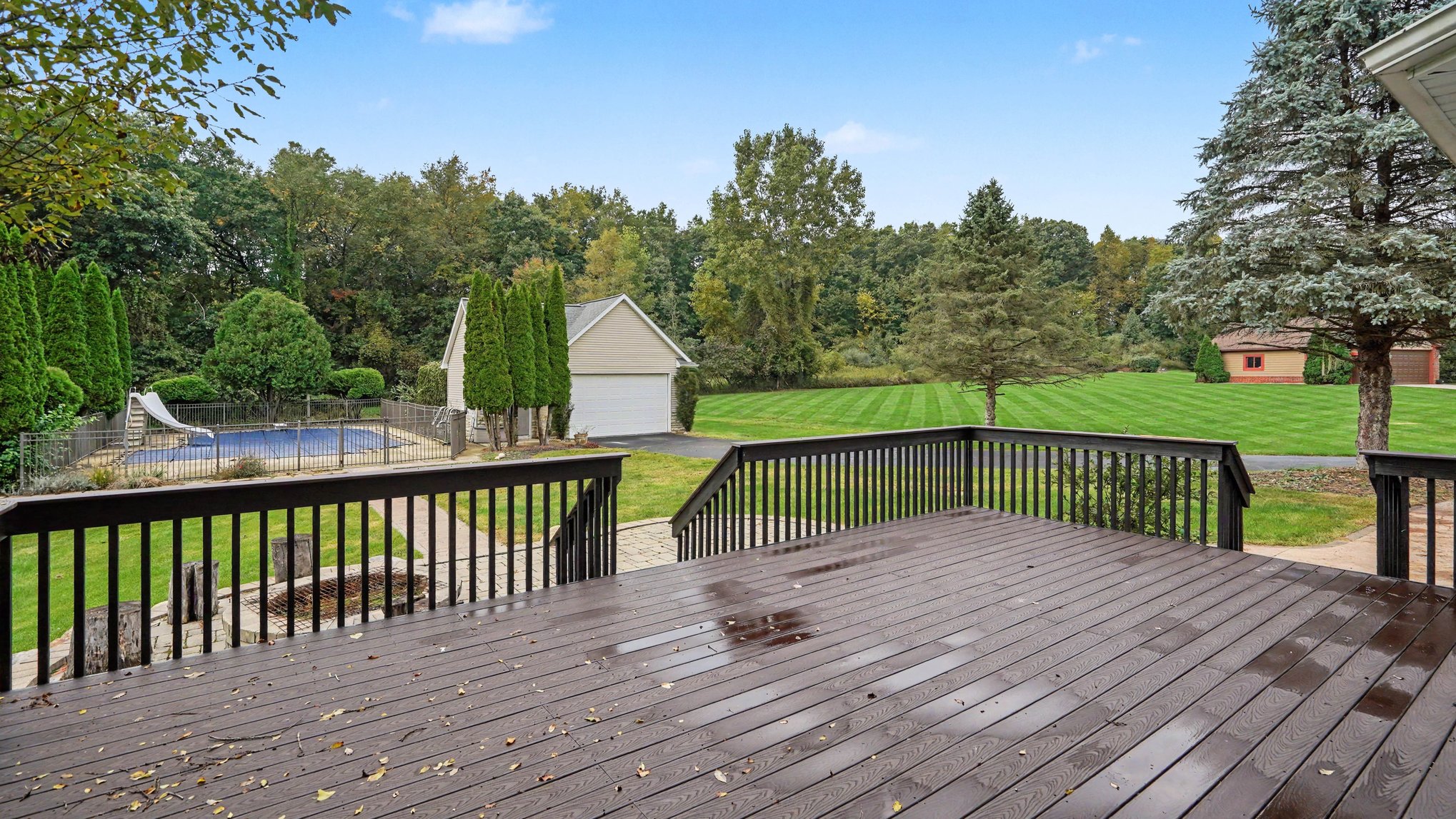 Photo 25 of 31 of 4404 Sundance Cir, Howell, MI