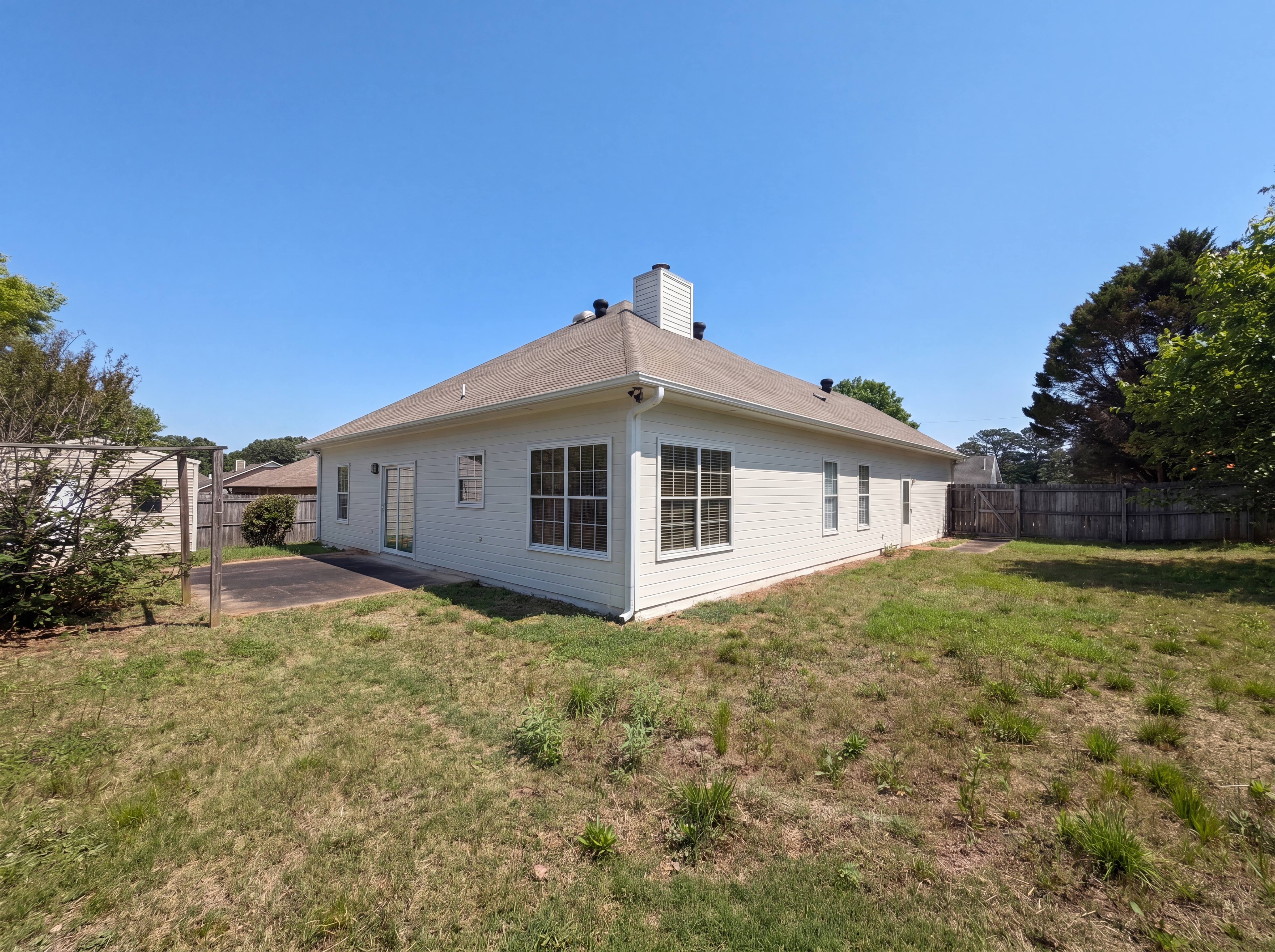 Photo 5 of 20 of 101 Cambridge Pointe Dr, Alabaster, AL