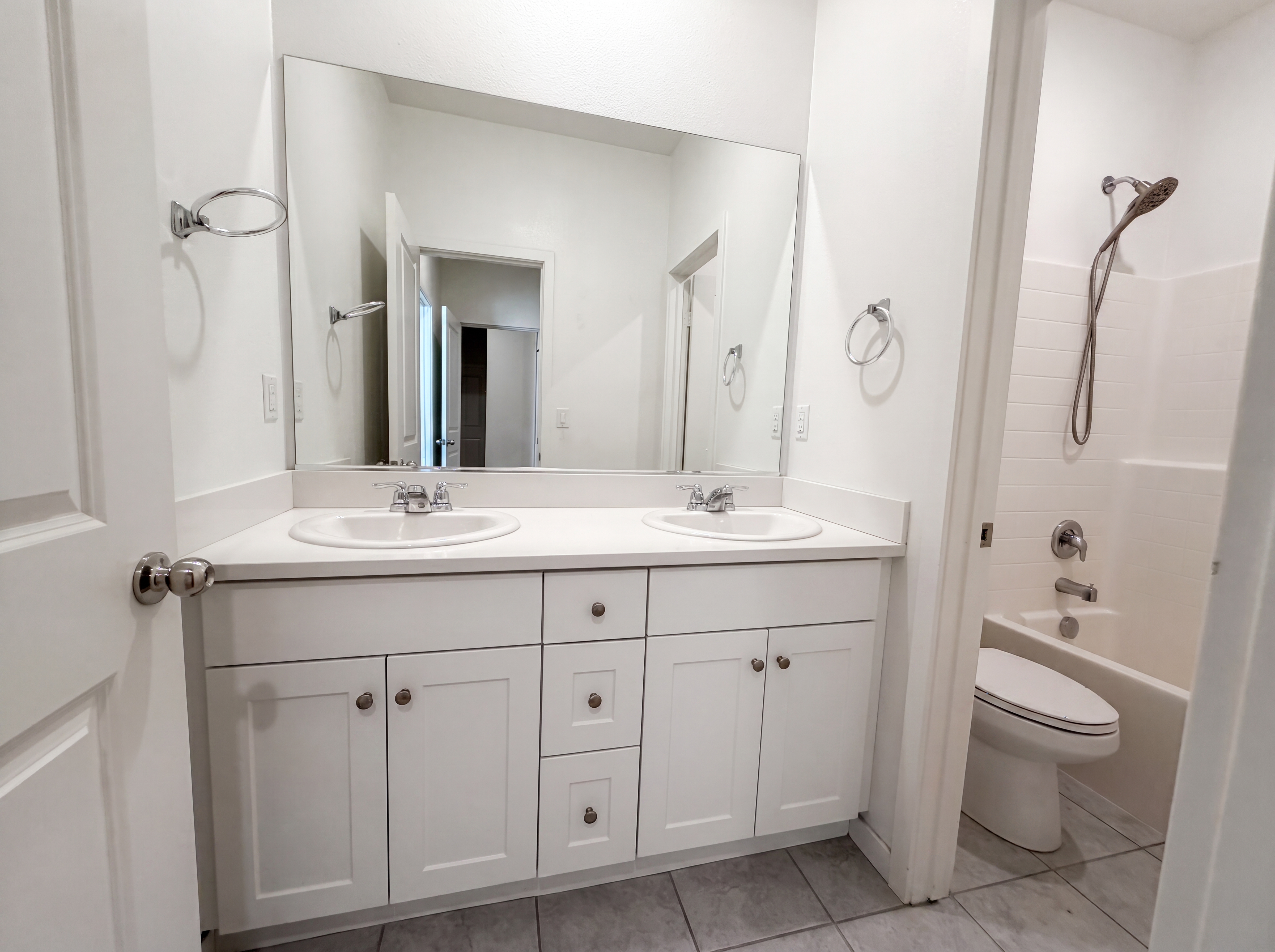 Photo 17 of 22 of 11619 Sky Pointe Dr, Desert Hot Springs, CA