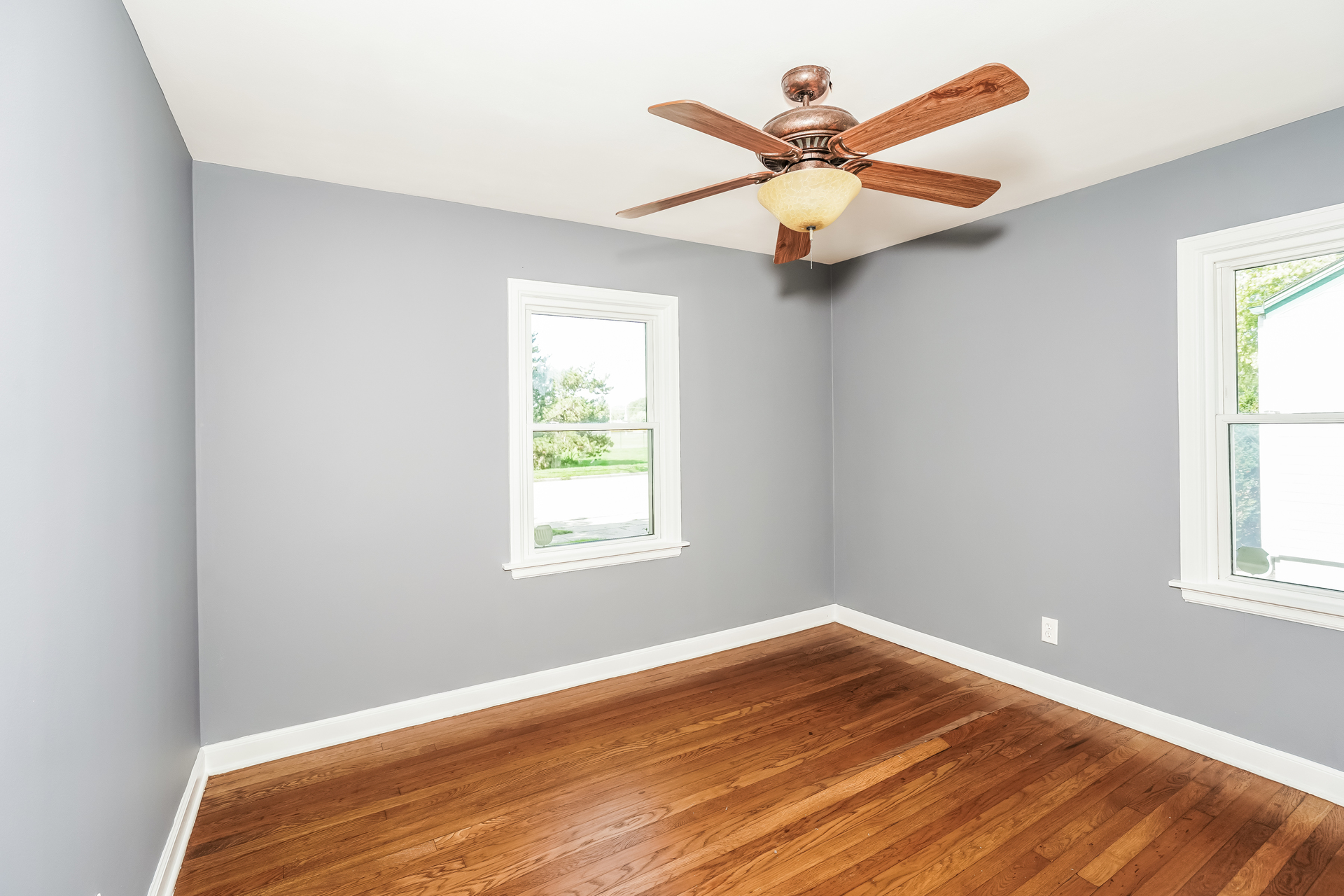 Photo 4 of 20 of 181 Walton Ave, Waukesha, WI