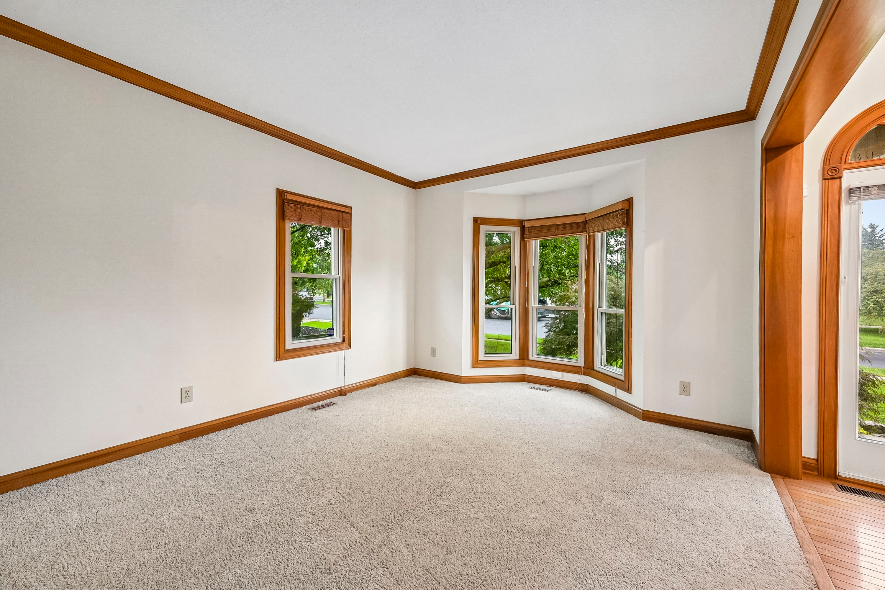 Photo 13 of 39 of 4542 Carrington Way, Hilliard, OH