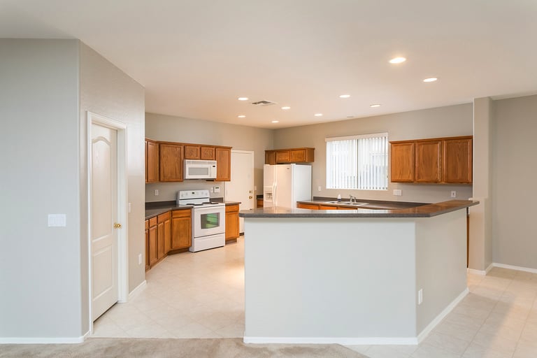 Photo 7 of 23 - 26035 N Sandstone Way, Surprise, AZ 85387