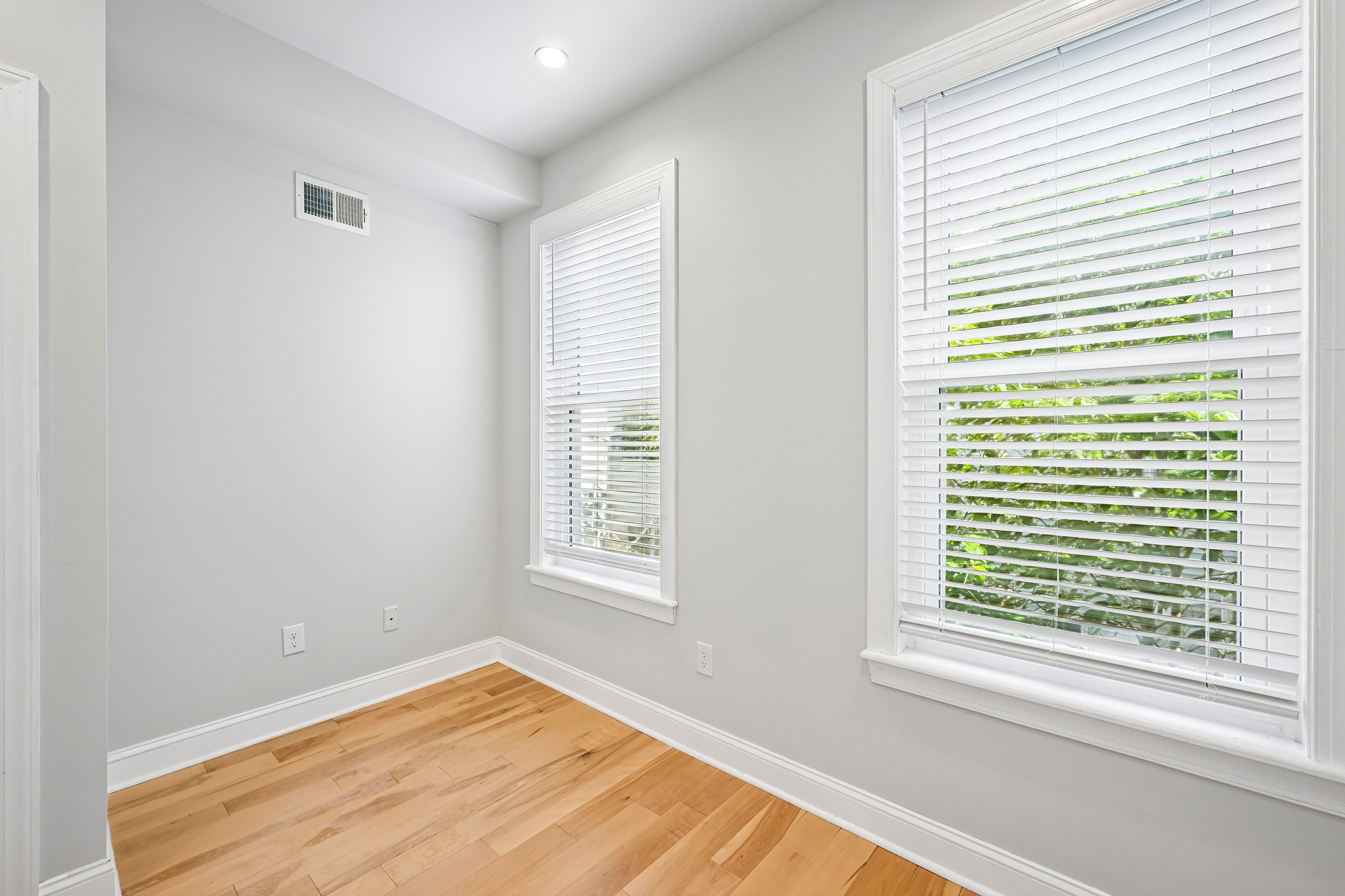 Photo 20 of 46 of 1819 Mountain St, Philadelphia, PA