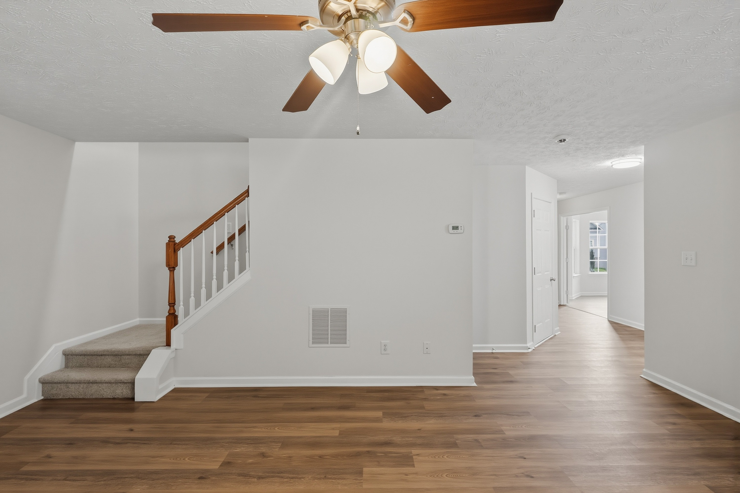 Photo 15 of 41 of 2213 Pine View Trl, Ellenwood, GA