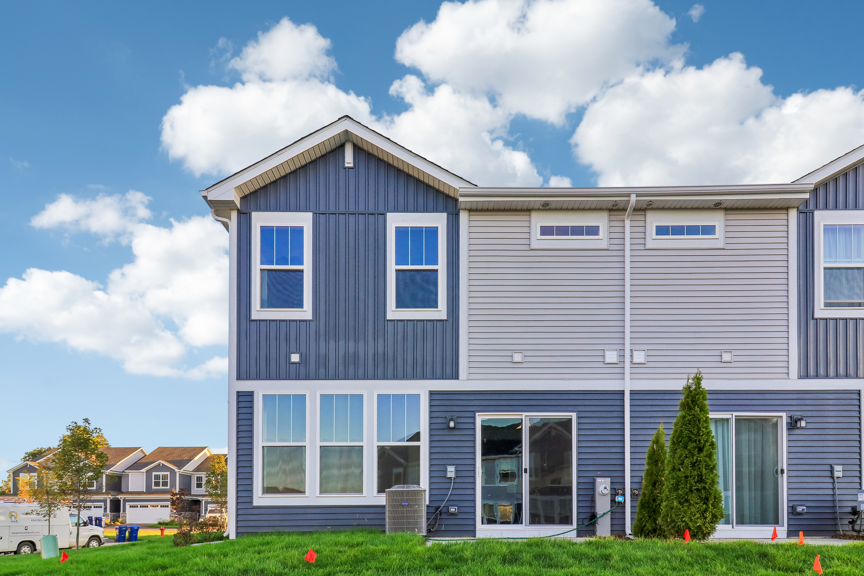 Photo 5 of 28 of 643 Cassia Ct, Crystal Lake, IL