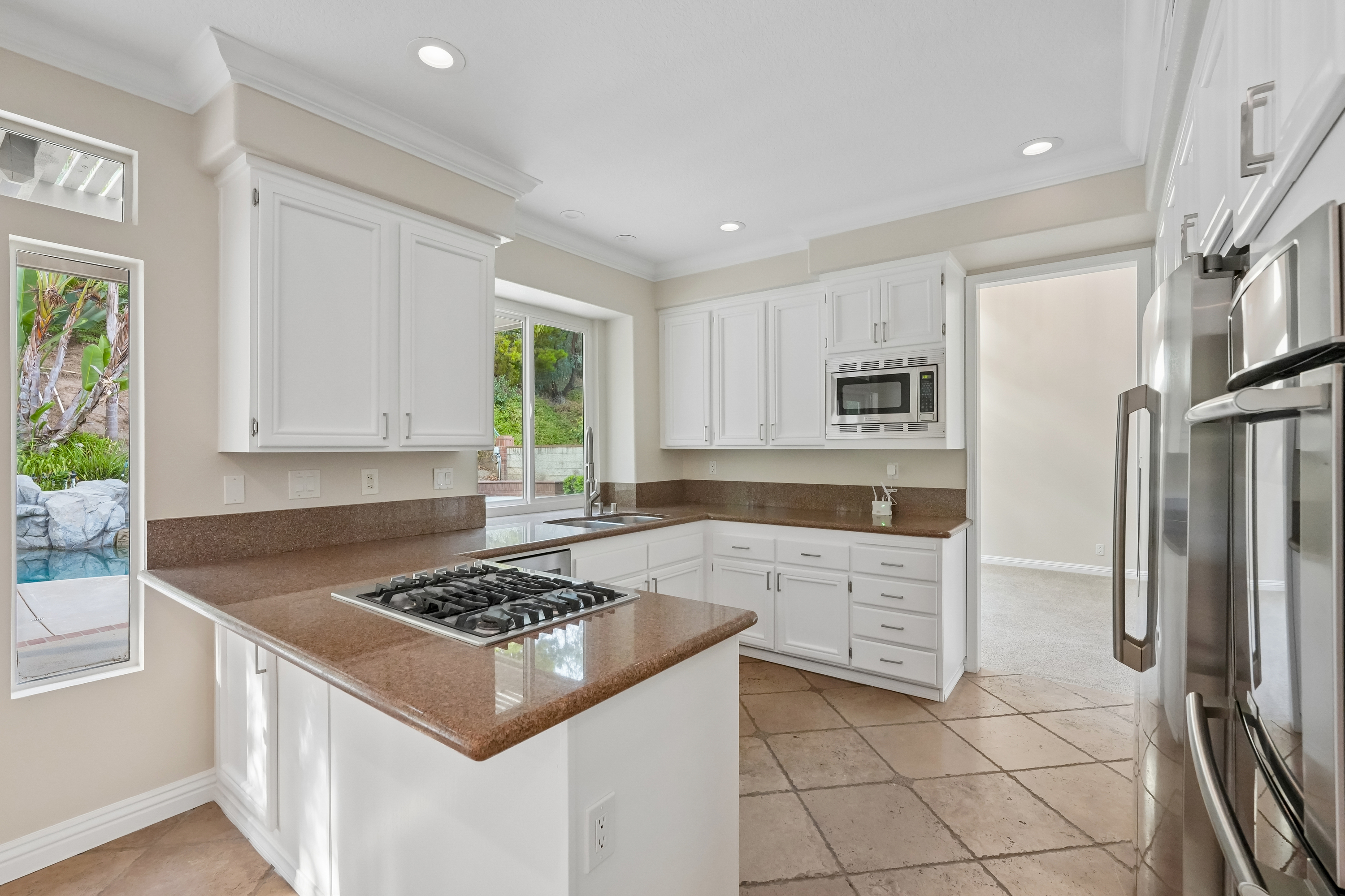 Photo 13 of 30 of 3810 San Antonio Rd, Yorba Linda, CA