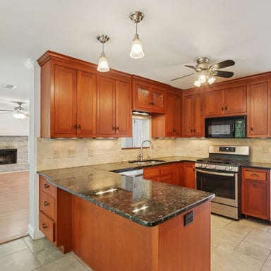 Property photo 2 of 1172 Dogwood Forest Dr NE