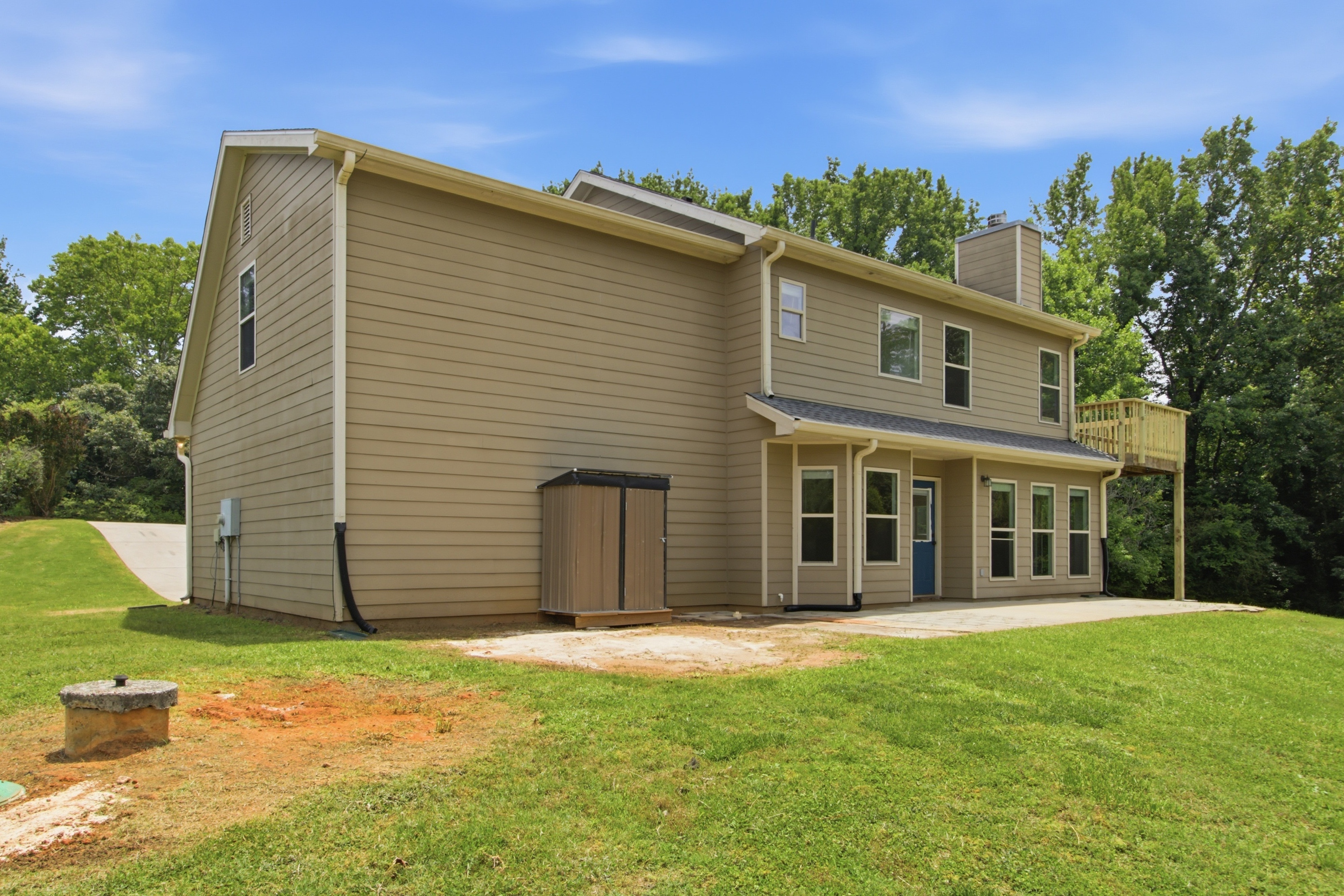 Photo 38 of 42 of 454 Woodbriar Dr, Jefferson, GA