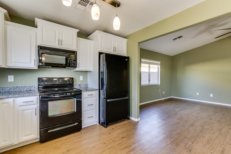 Photo 9 of 35 - 38508 N La Grange Ln, San Tan Valley, AZ 85140