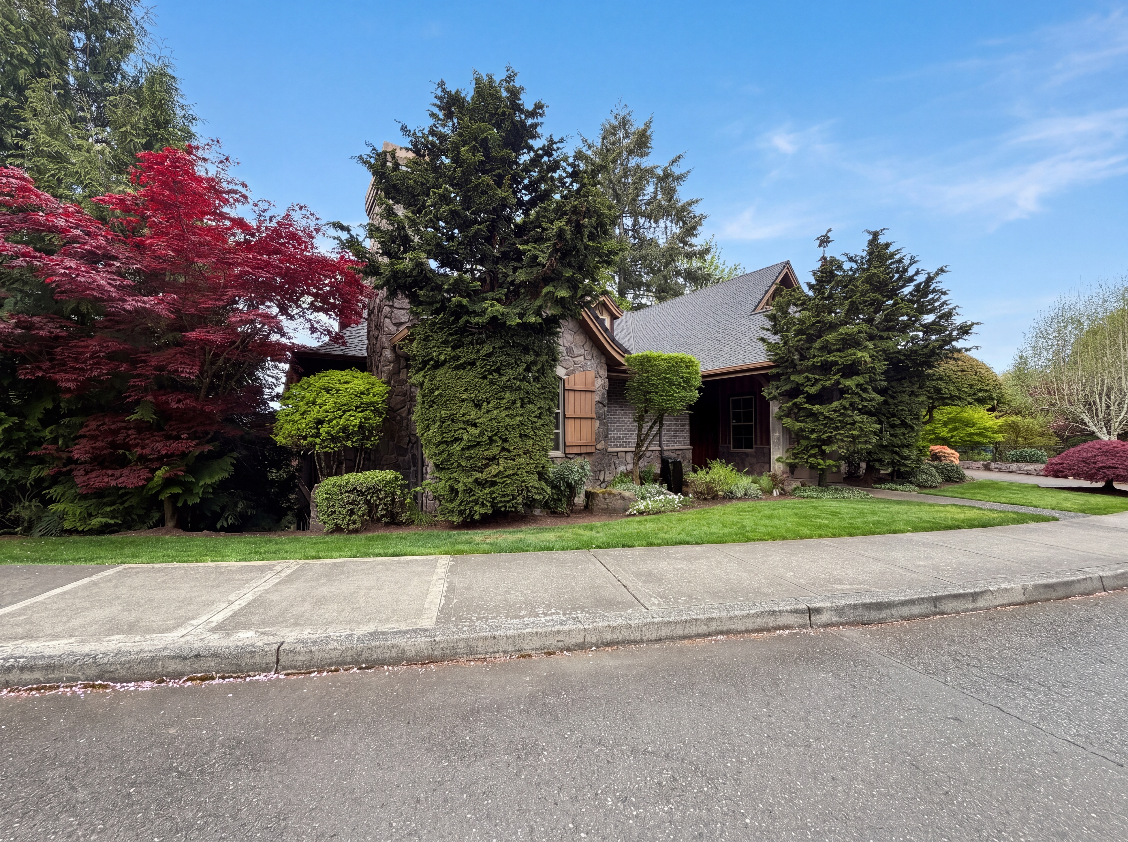 Photo 28 of 32 of 2835 NW Pinnacle Dr, Portland, OR