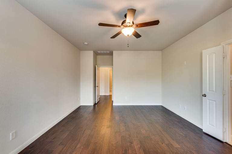 Photo 19 of 30 - 1517 Nightingale Dr, Aubrey, TX 76227