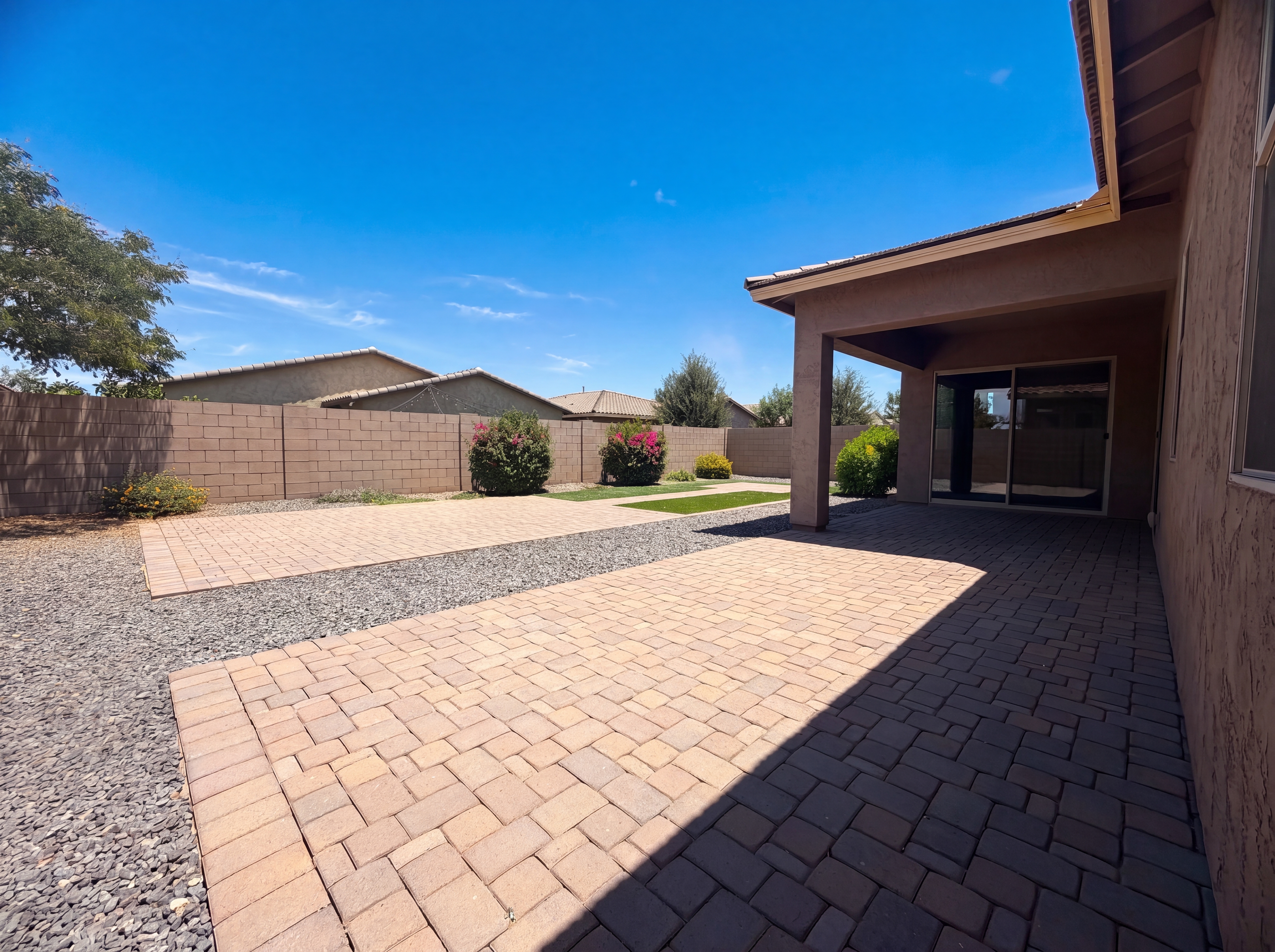 Photo 5 of 19 of 22718 E Silver Creek Ln, Queen Creek, AZ