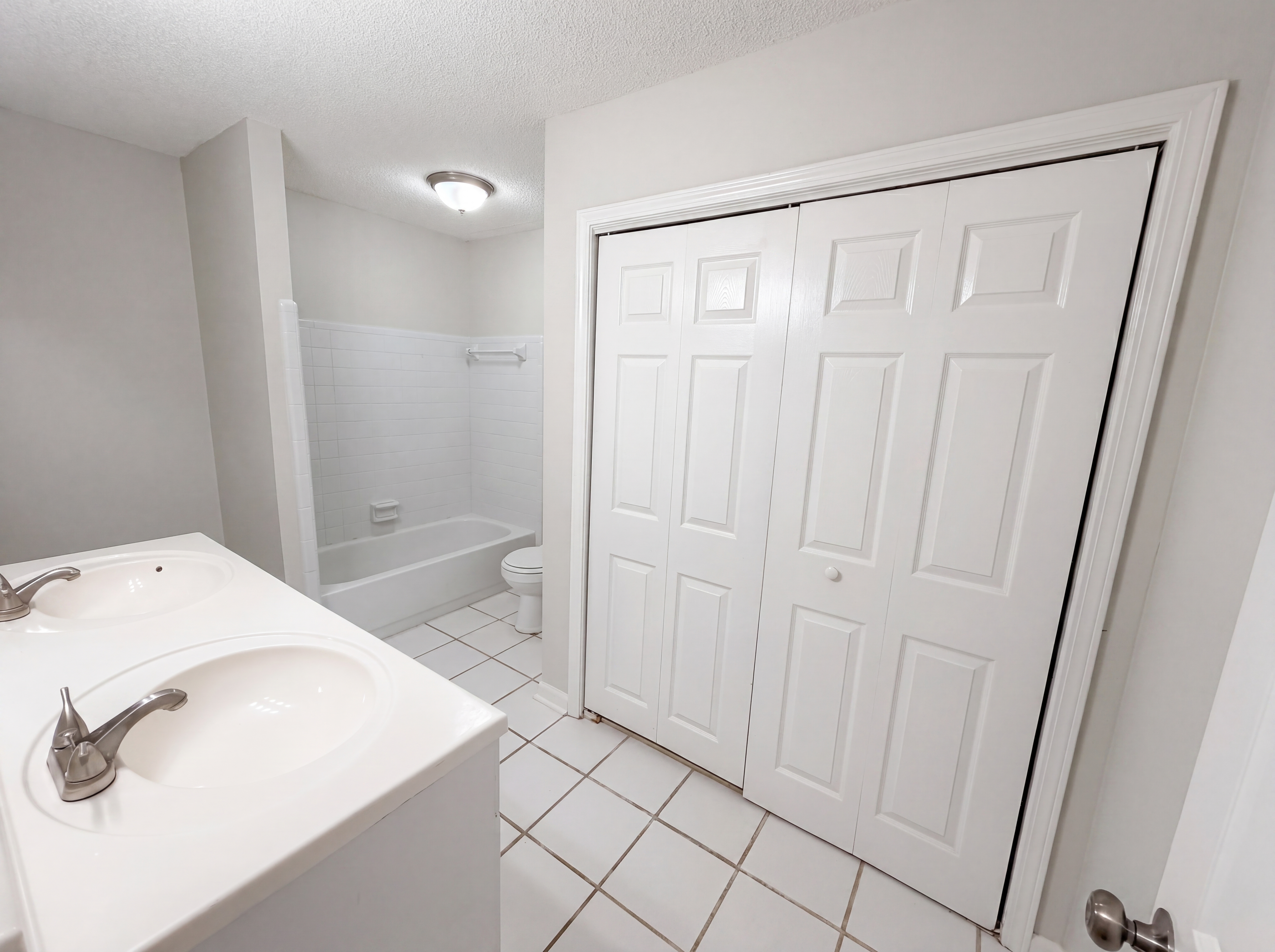 Photo 12 of 29 of 260 Woodwinds Dr, Columbia, SC