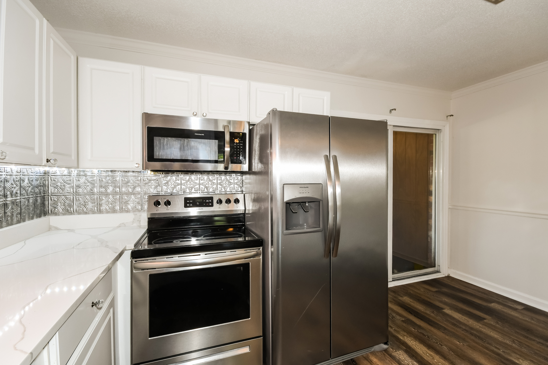Photo 18 of 21 of 1810 Mepkin Rd, Charleston, SC