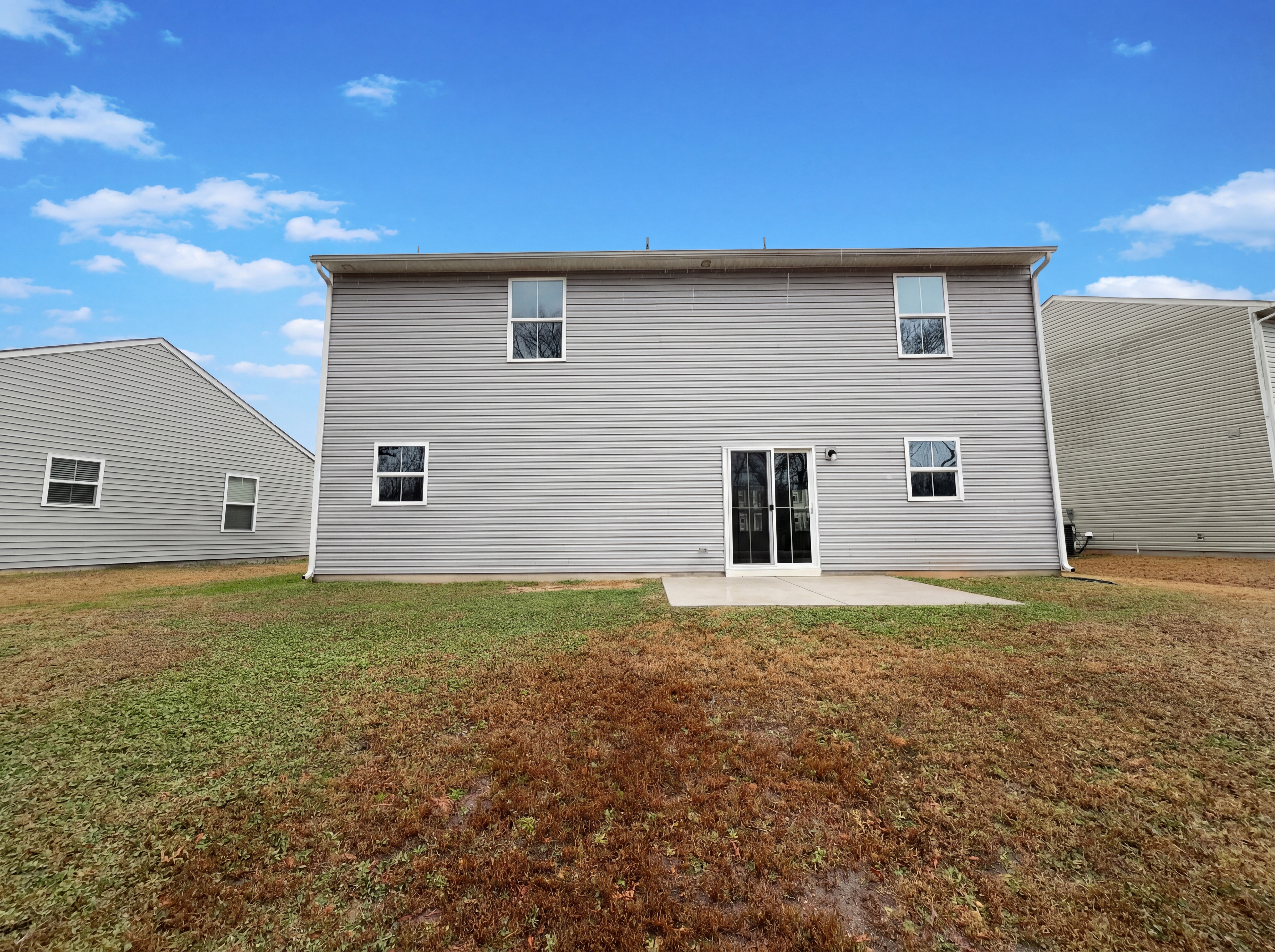 Photo 5 of 24 of 2511 Willow Pond Ln SE, Concord, NC